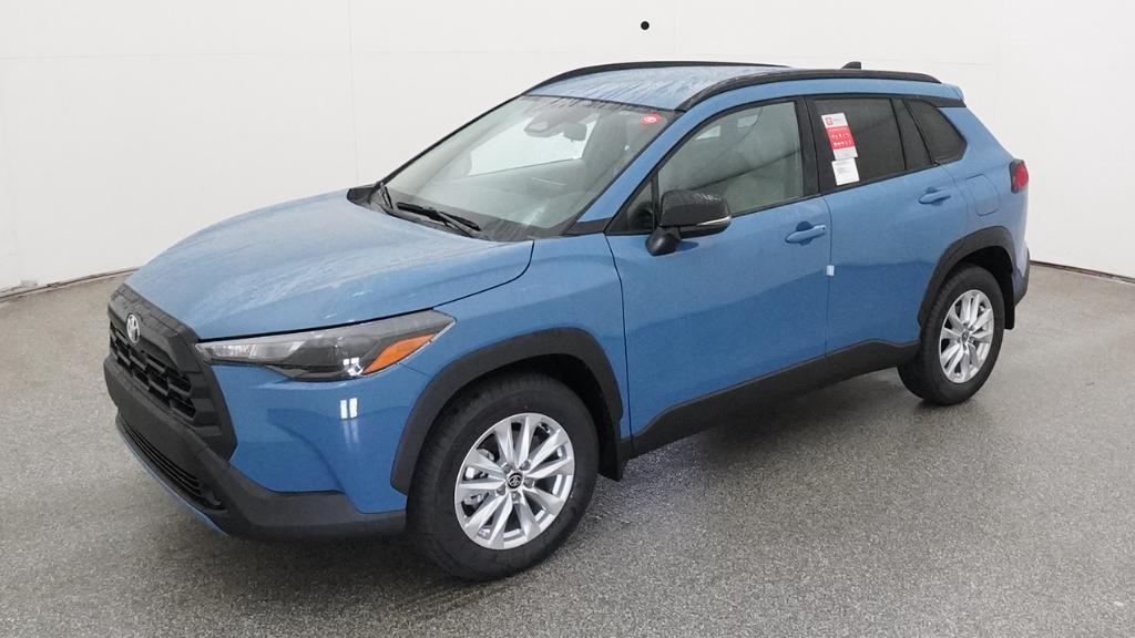 Toyota Corolla Cross Le - View 1
