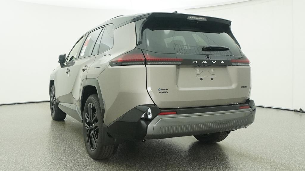 Toyota Rav4 Xse - Thumbnail 3