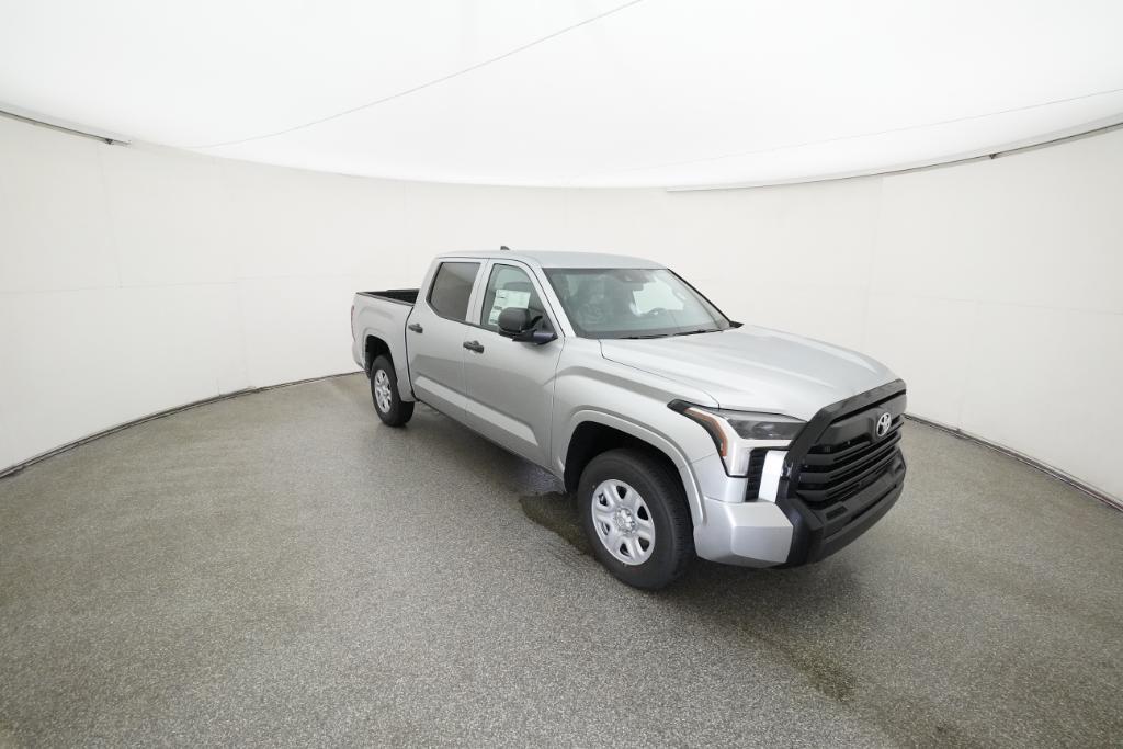 Toyota Tundra Sr Crewmax 4-Wheel Drive - Thumbnail 3