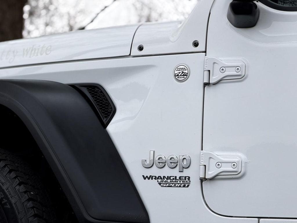 Jeep Wrangler Unlimited 4X4 - Thumbnail 8