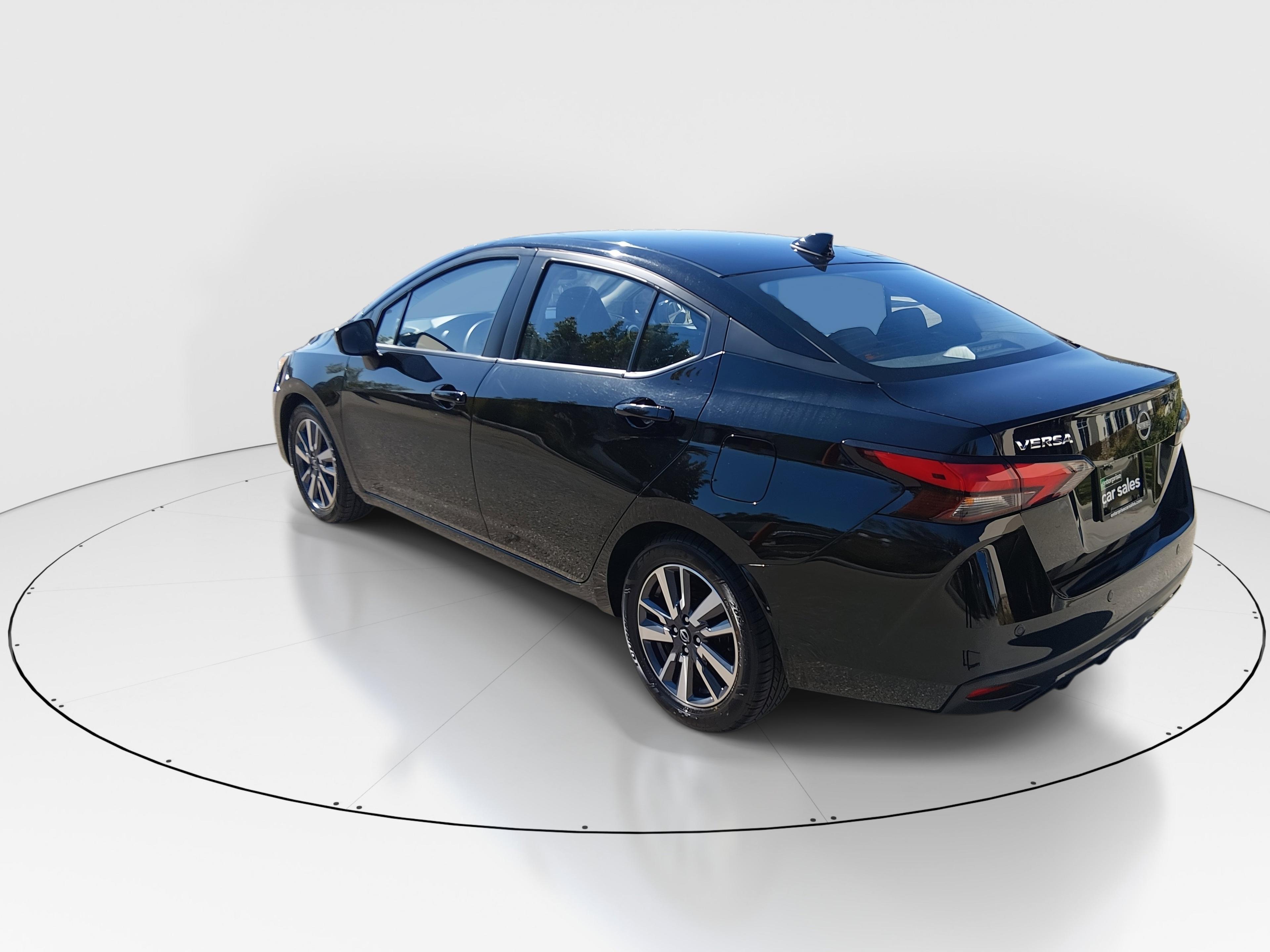 Nissan Versa Sv Cvt - Thumbnail 5