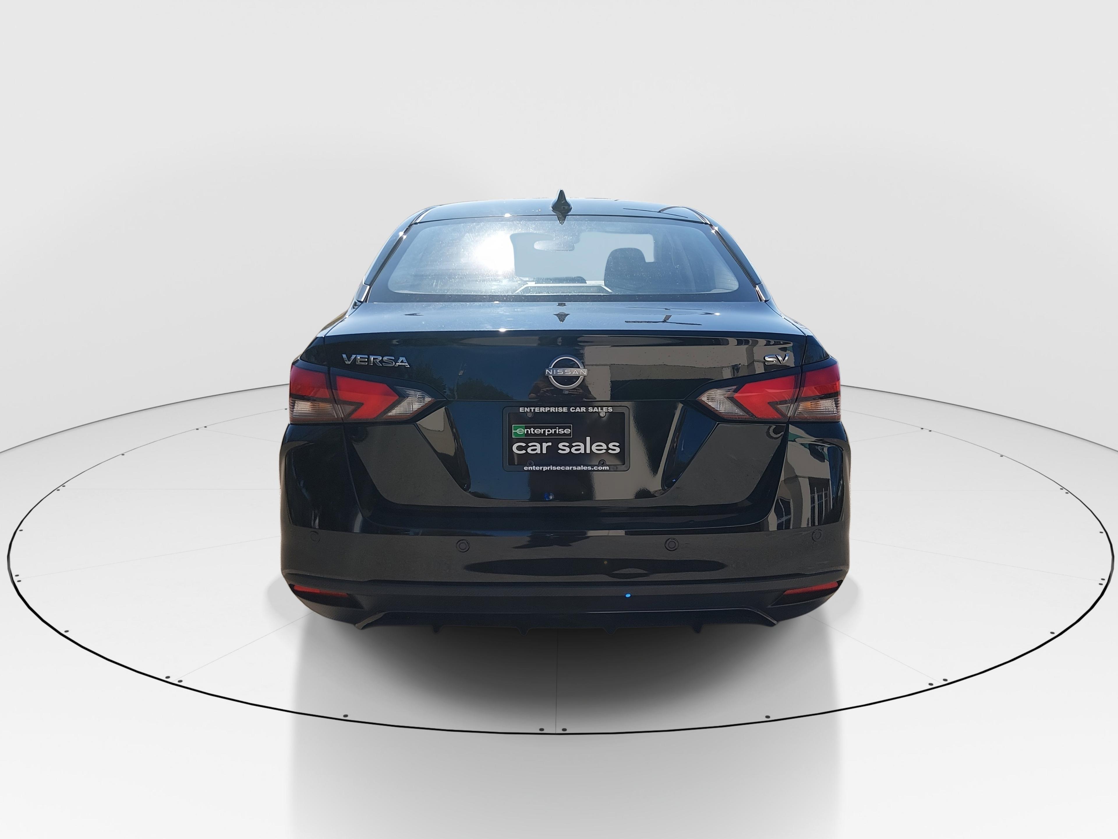 Nissan Versa Sv Cvt - Thumbnail 6