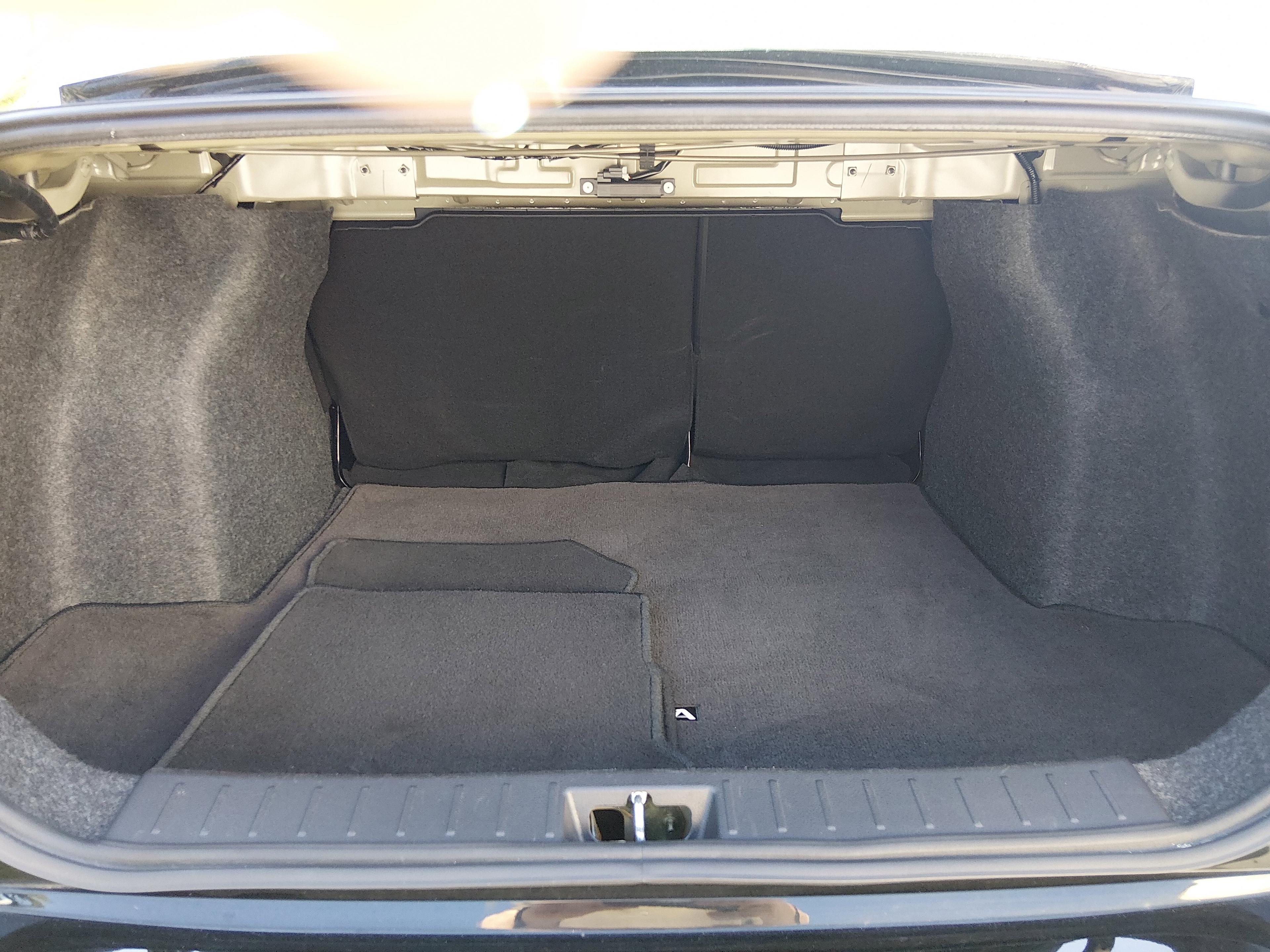 Nissan Versa Sv Cvt - Thumbnail 11