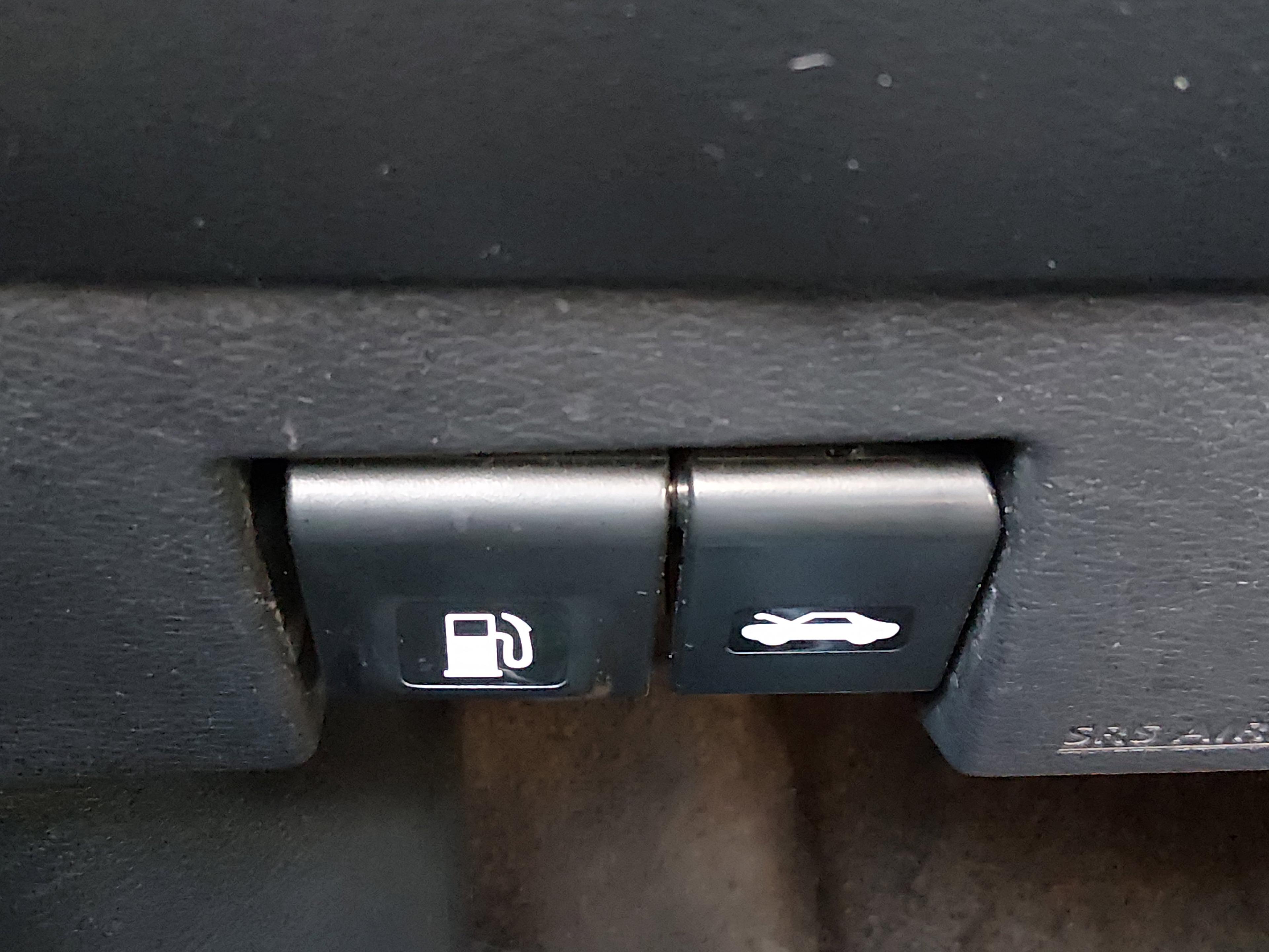 Nissan Versa Sv Cvt - Thumbnail 13