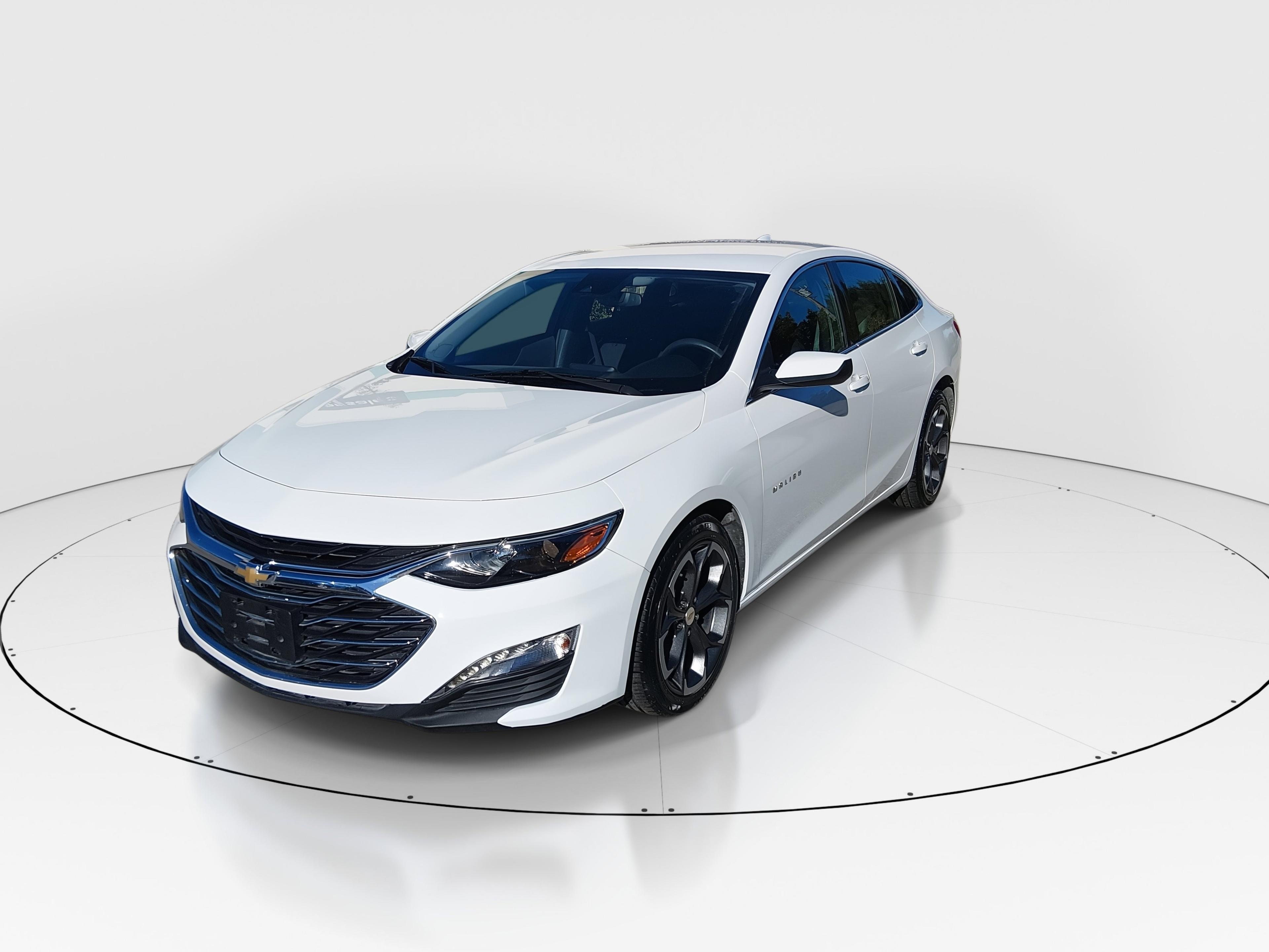 Chevrolet Malibu 4Dr Sdn 1Lt - Thumbnail 3