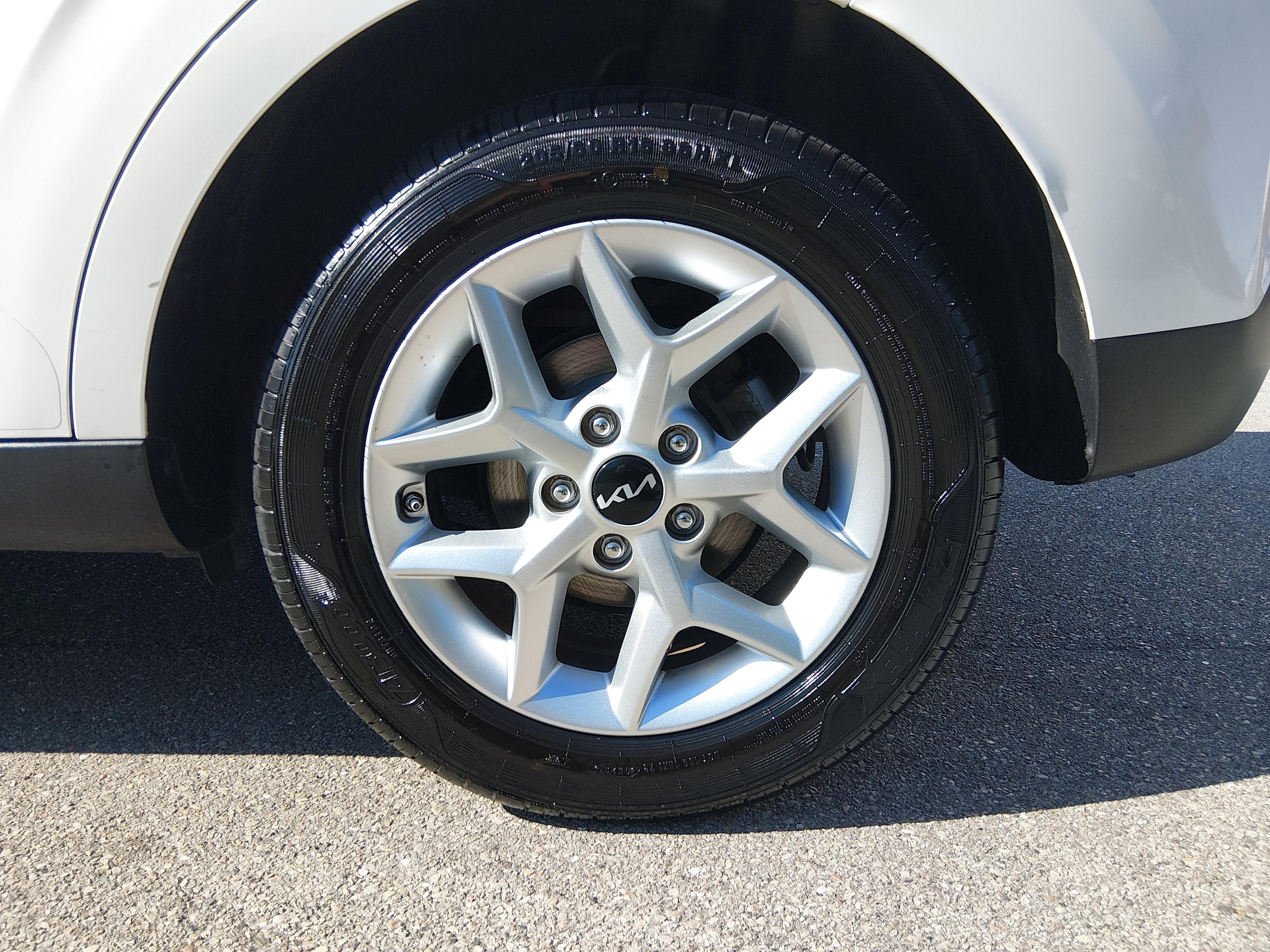 Kia Soul Lx Ivt - Thumbnail 10