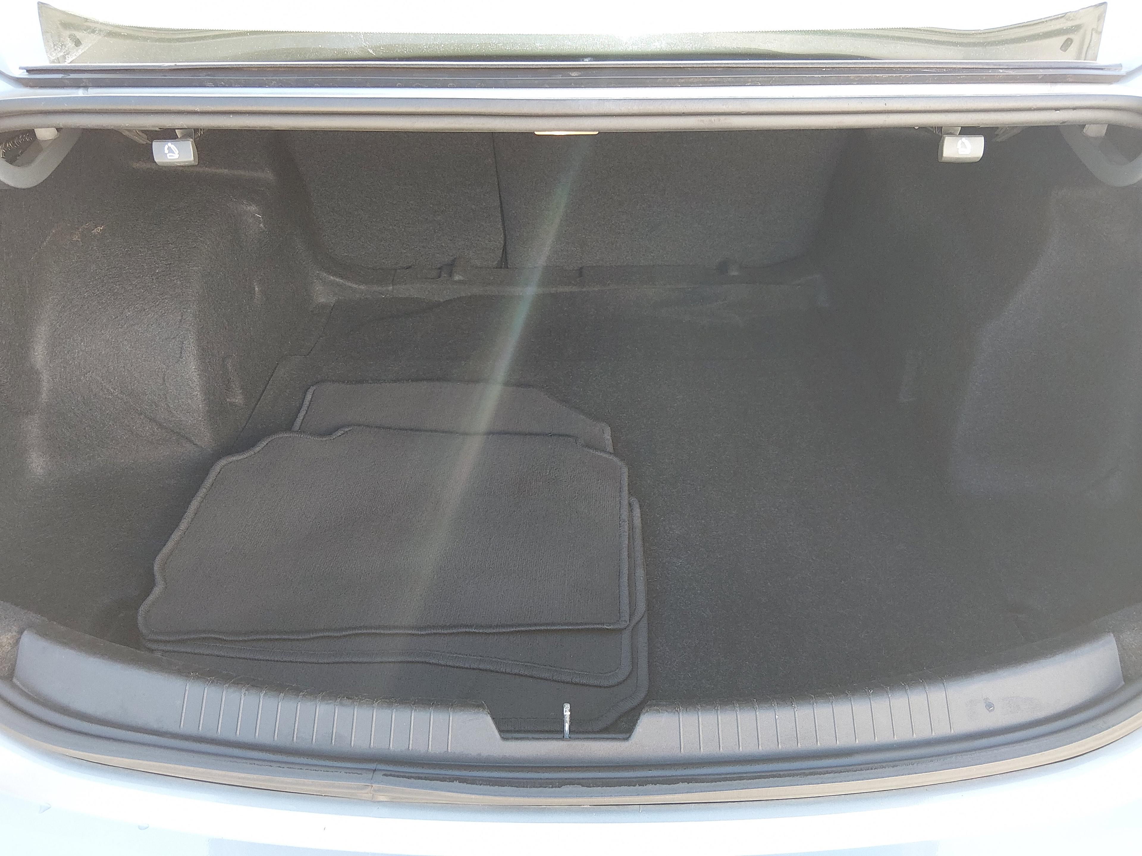 Chevrolet Malibu 4Dr Sdn 1Lt - Thumbnail 11