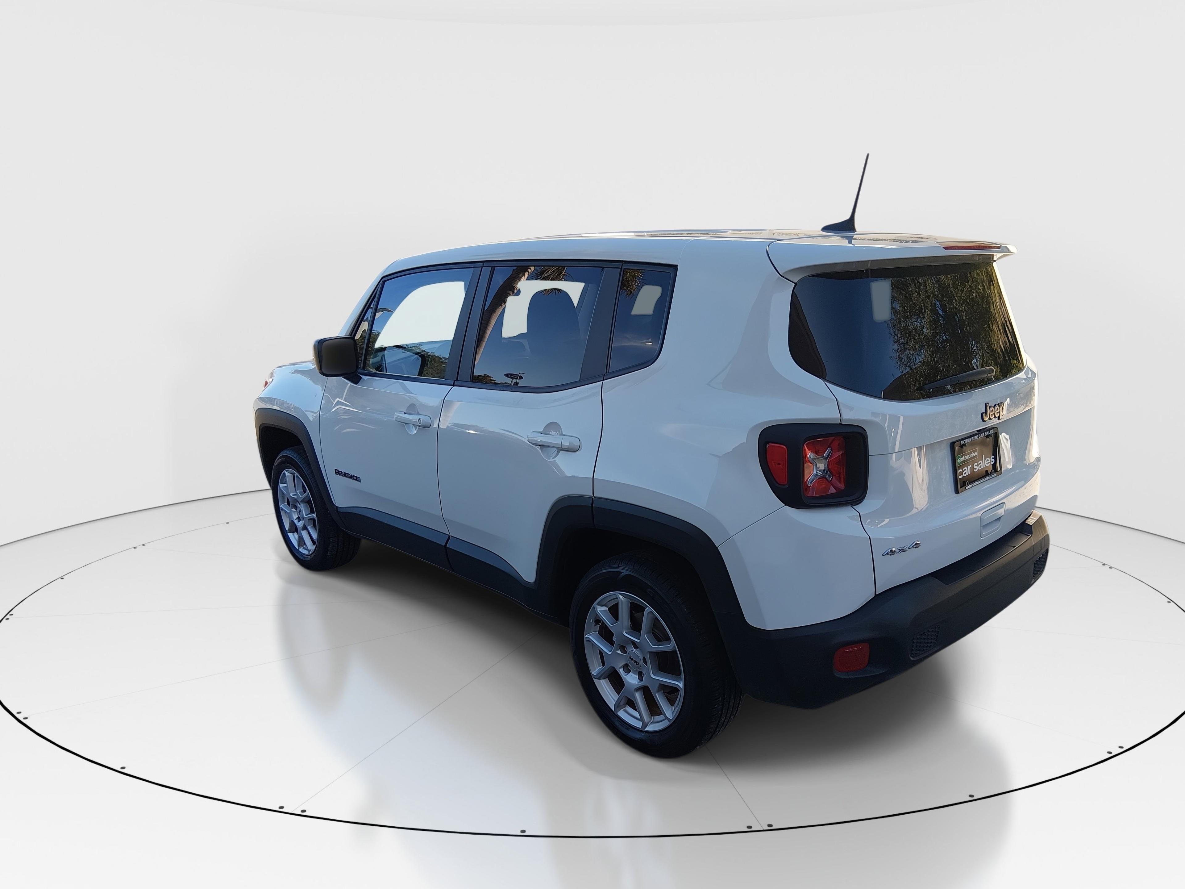 Jeep Renegade Latitude 4X4 - Thumbnail 5