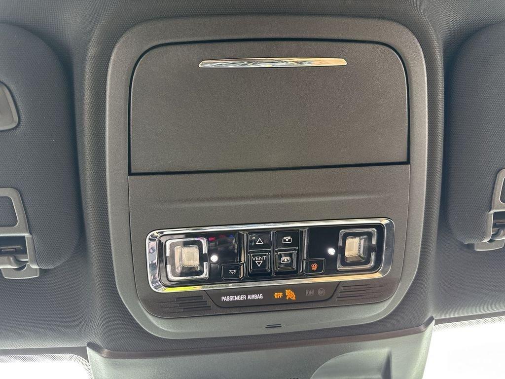 Lincoln Corsair Reserve - Thumbnail 15