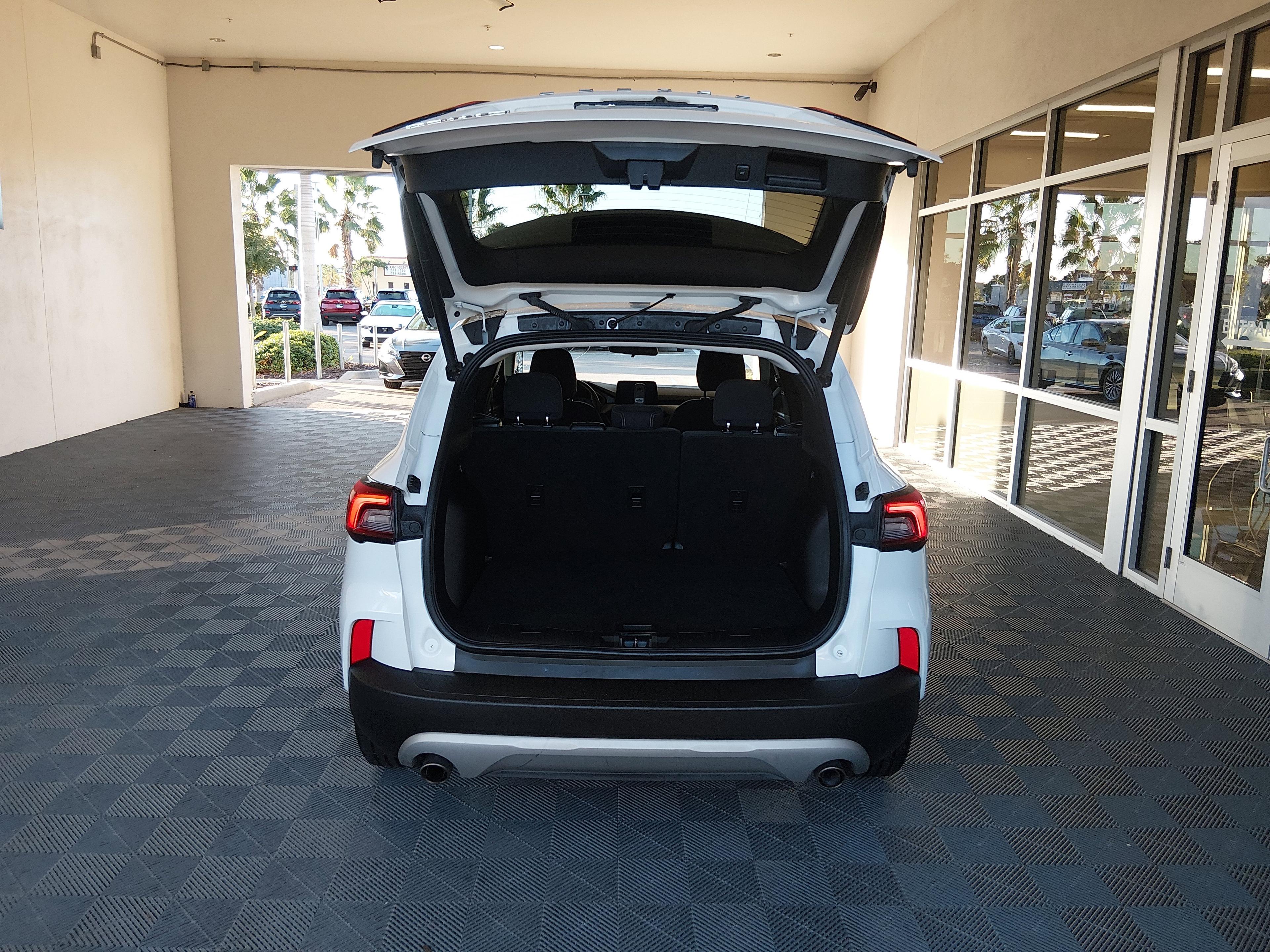 Ford Escape Active Fwd - Thumbnail 11