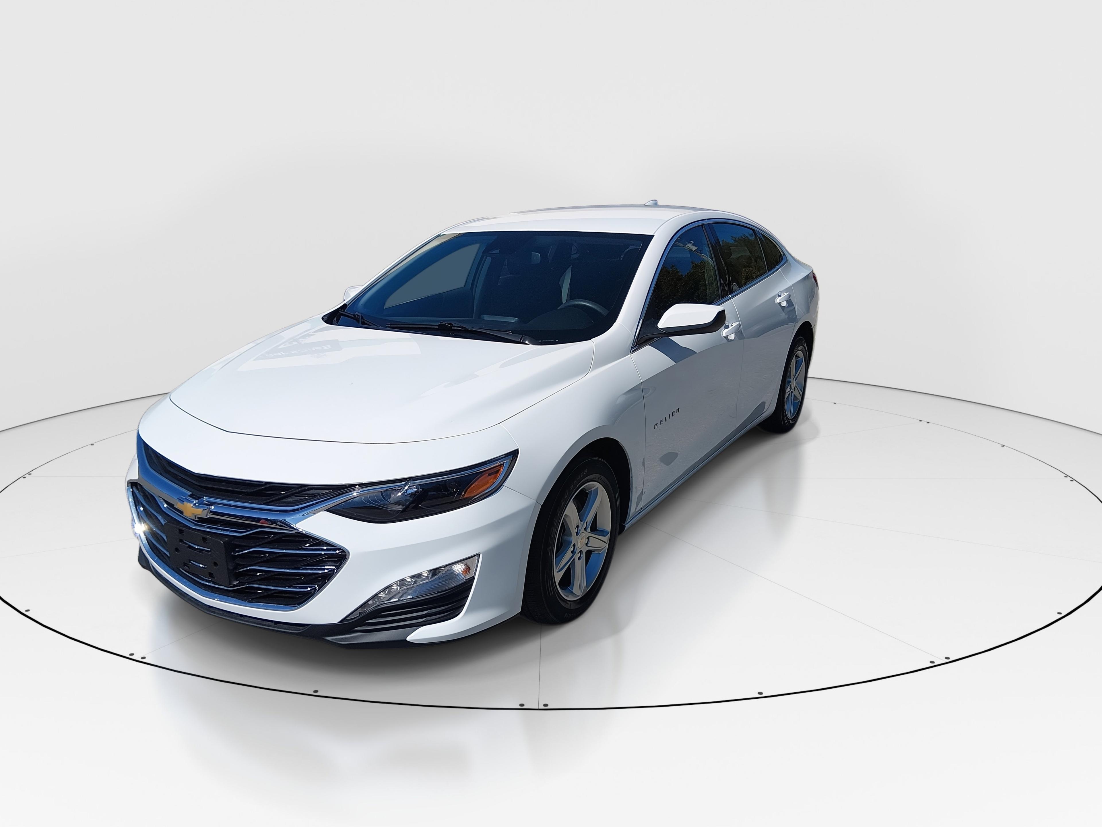 Chevrolet Malibu 4Dr Sdn 1Lt - Thumbnail 3
