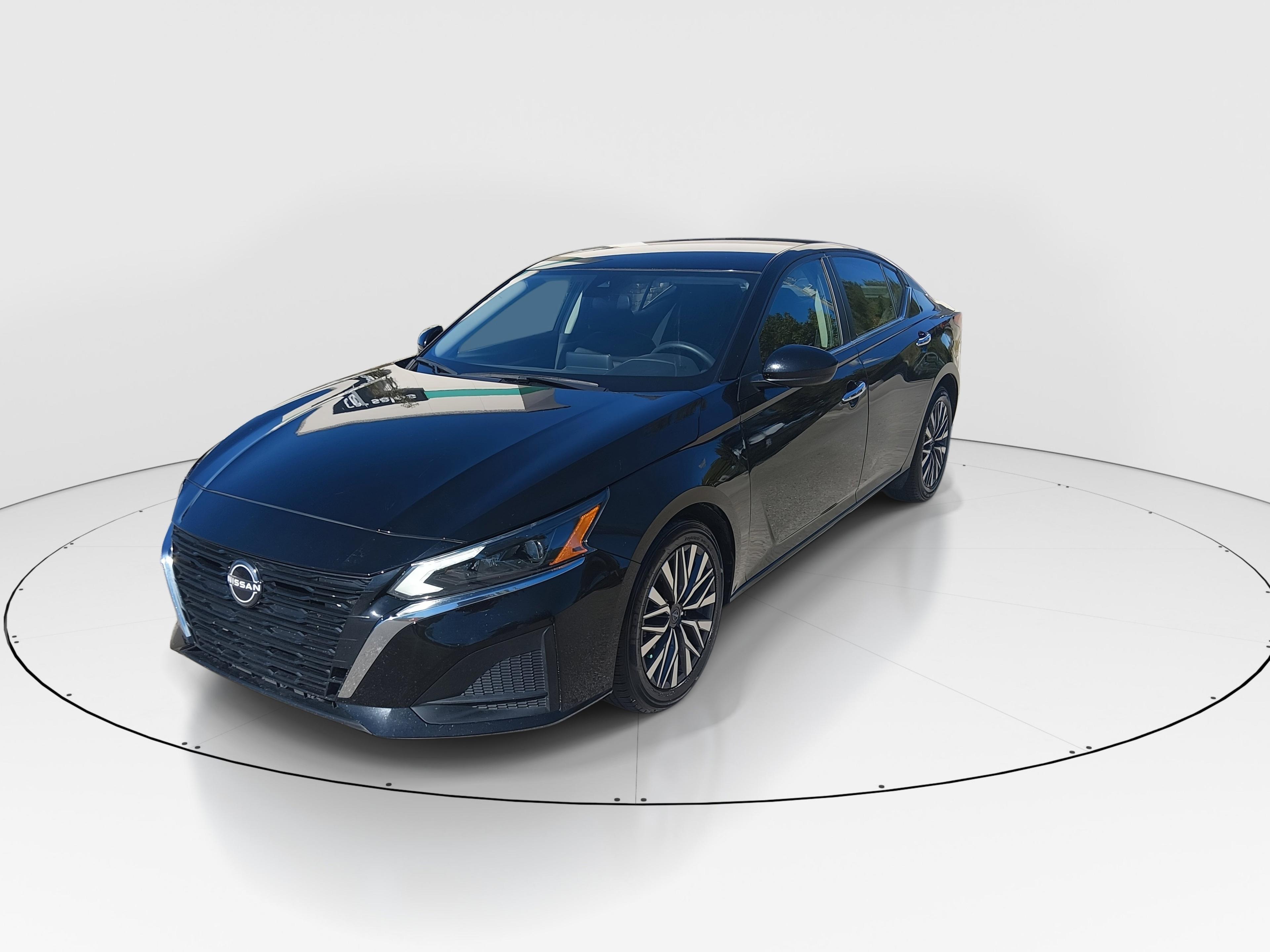 Nissan Altima 2.5 Sv Sedan - Thumbnail 3