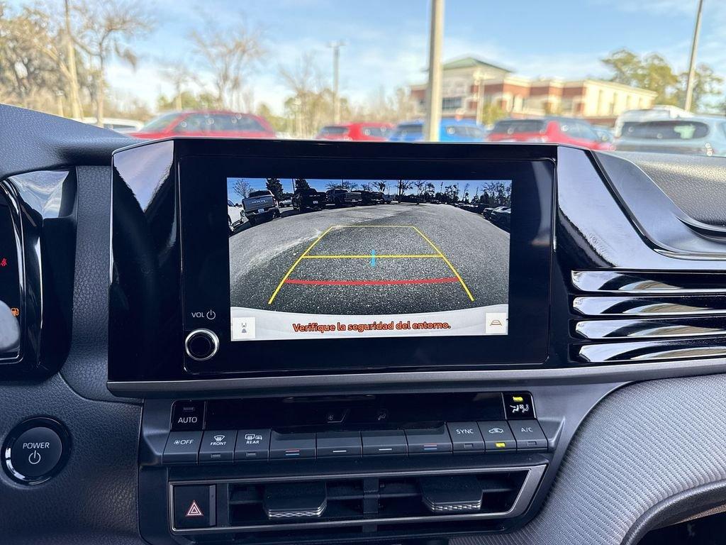 Toyota Camry Se - Thumbnail 19