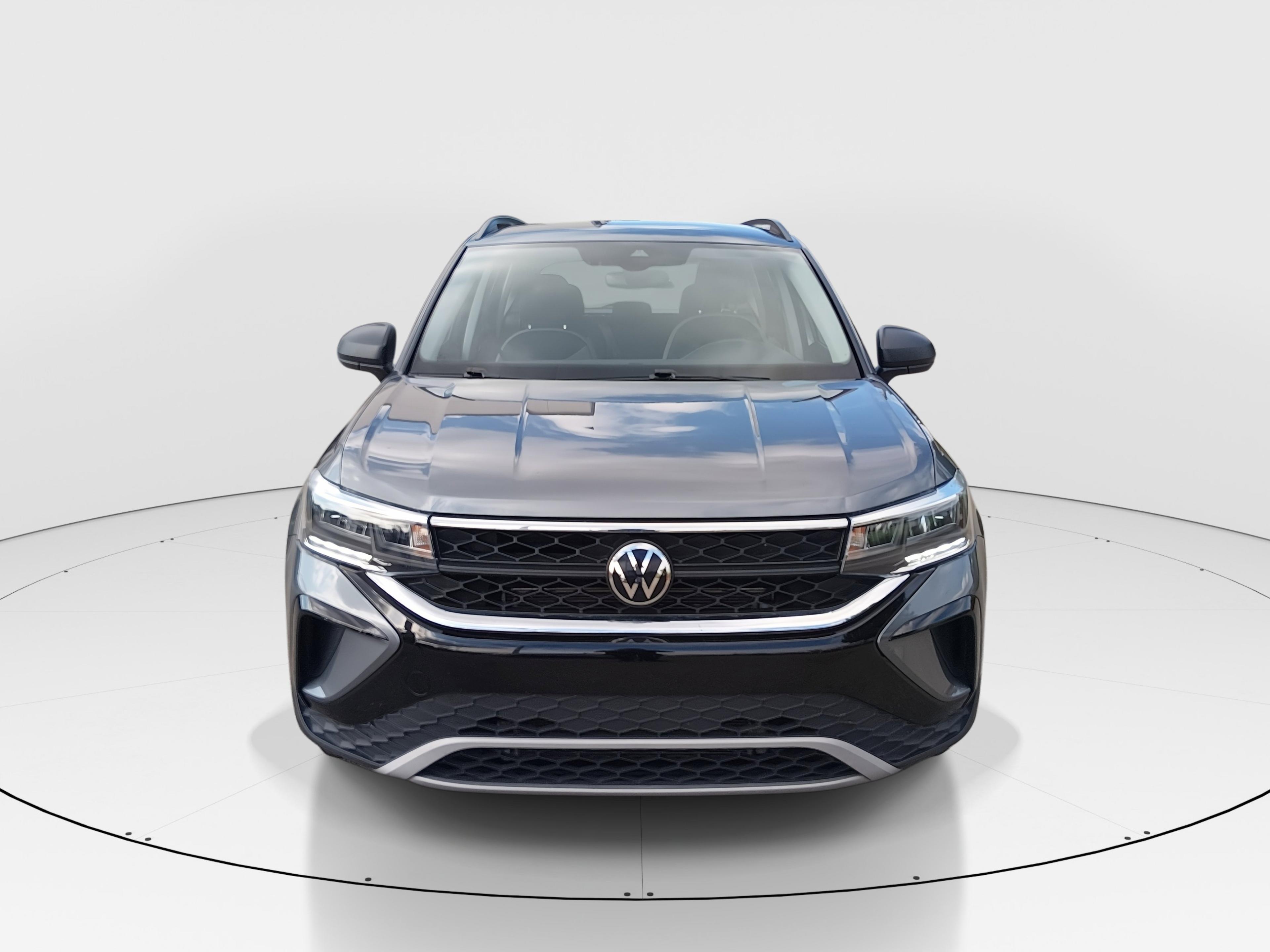 Volkswagen Taos S Fwd - Thumbnail 2