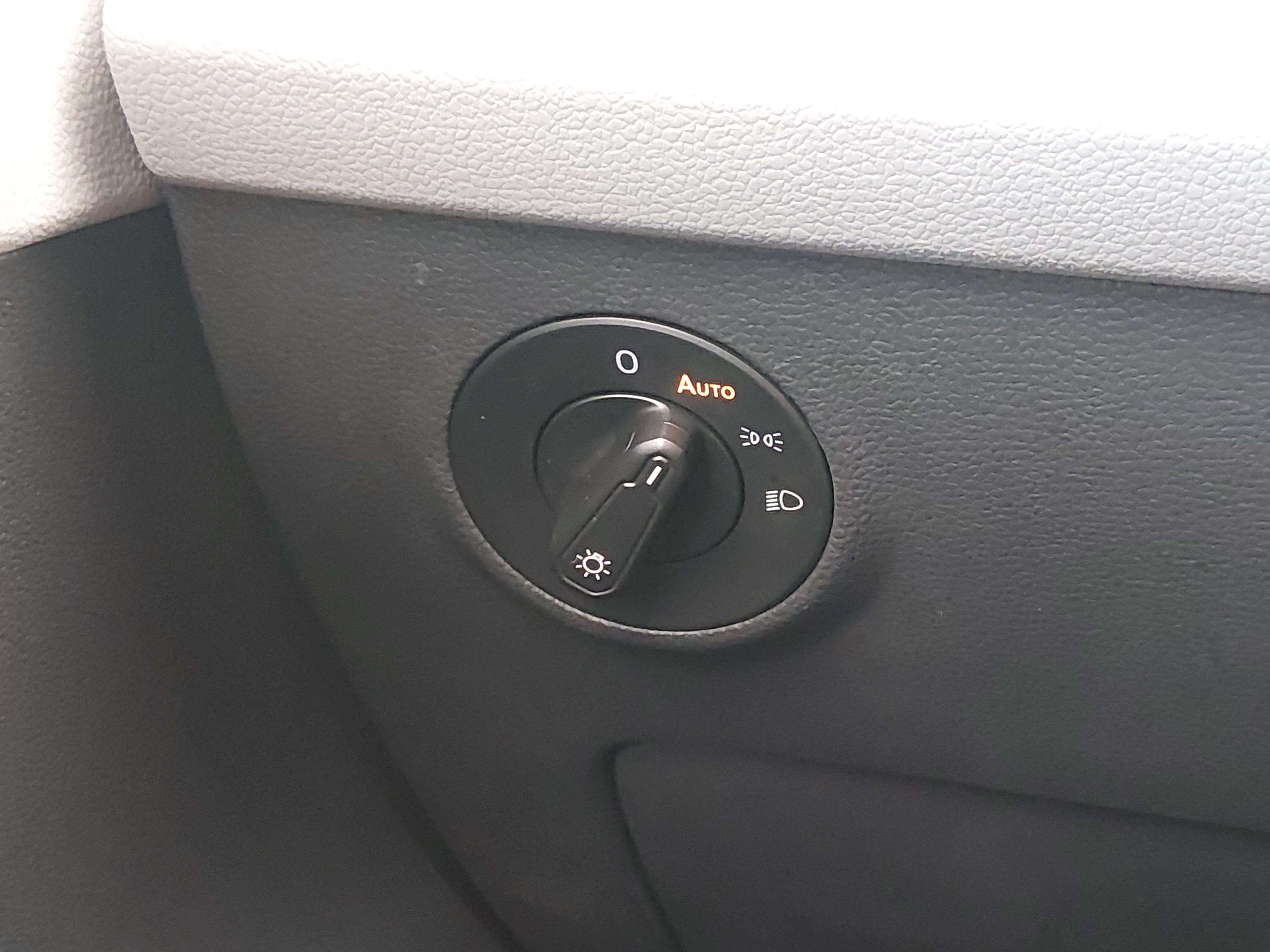 Volkswagen Taos S Fwd - Thumbnail 13