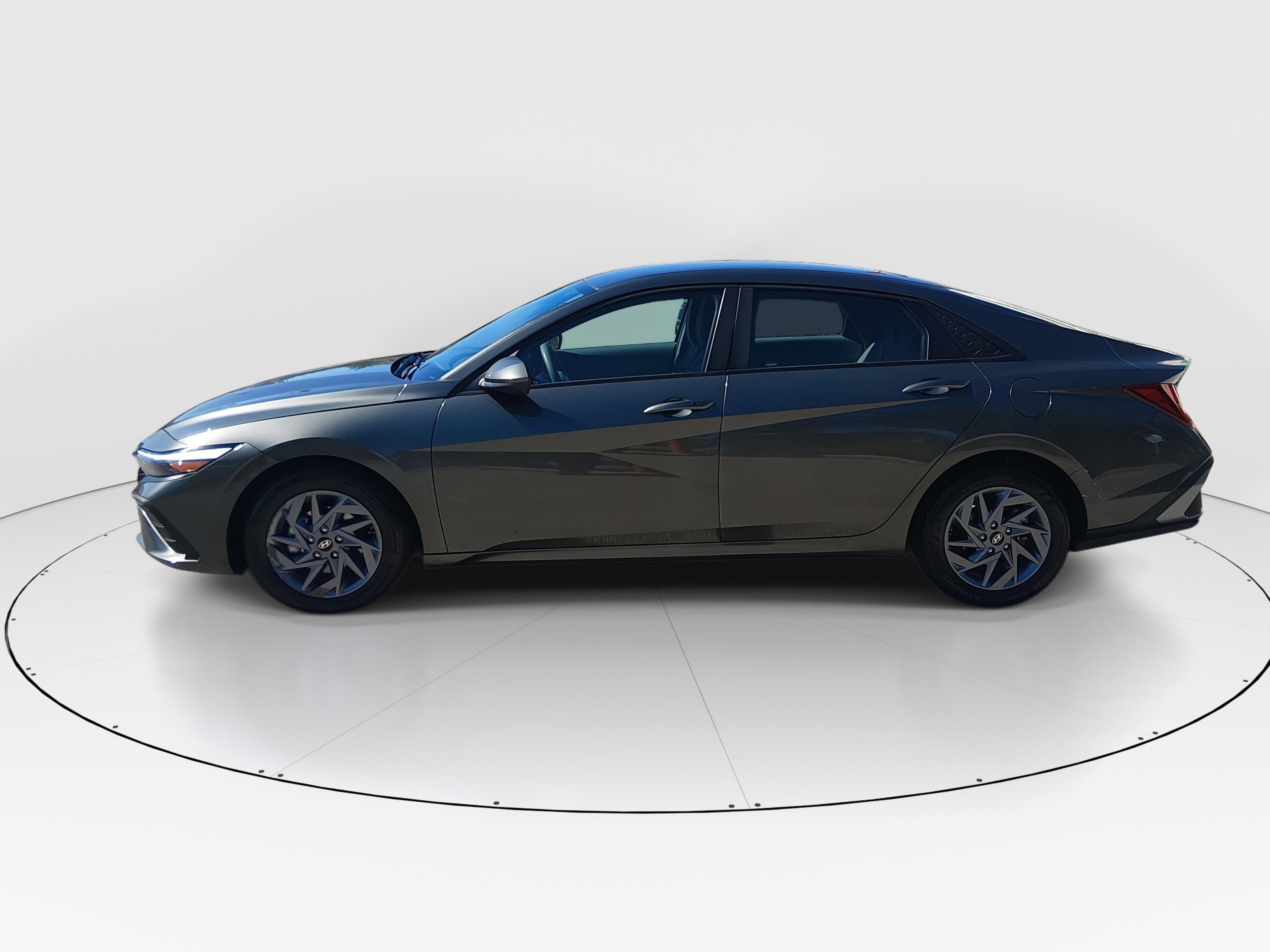 Hyundai Elantra Sel Ivt - Thumbnail 4
