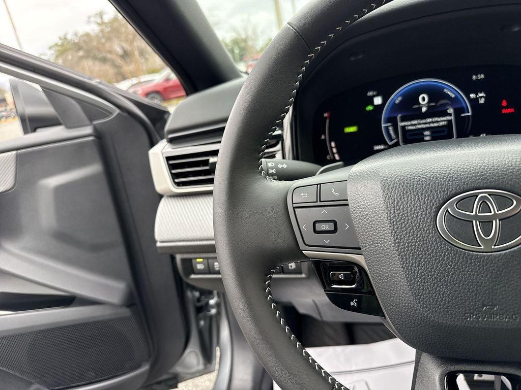 Toyota Camry Se - Thumbnail 16