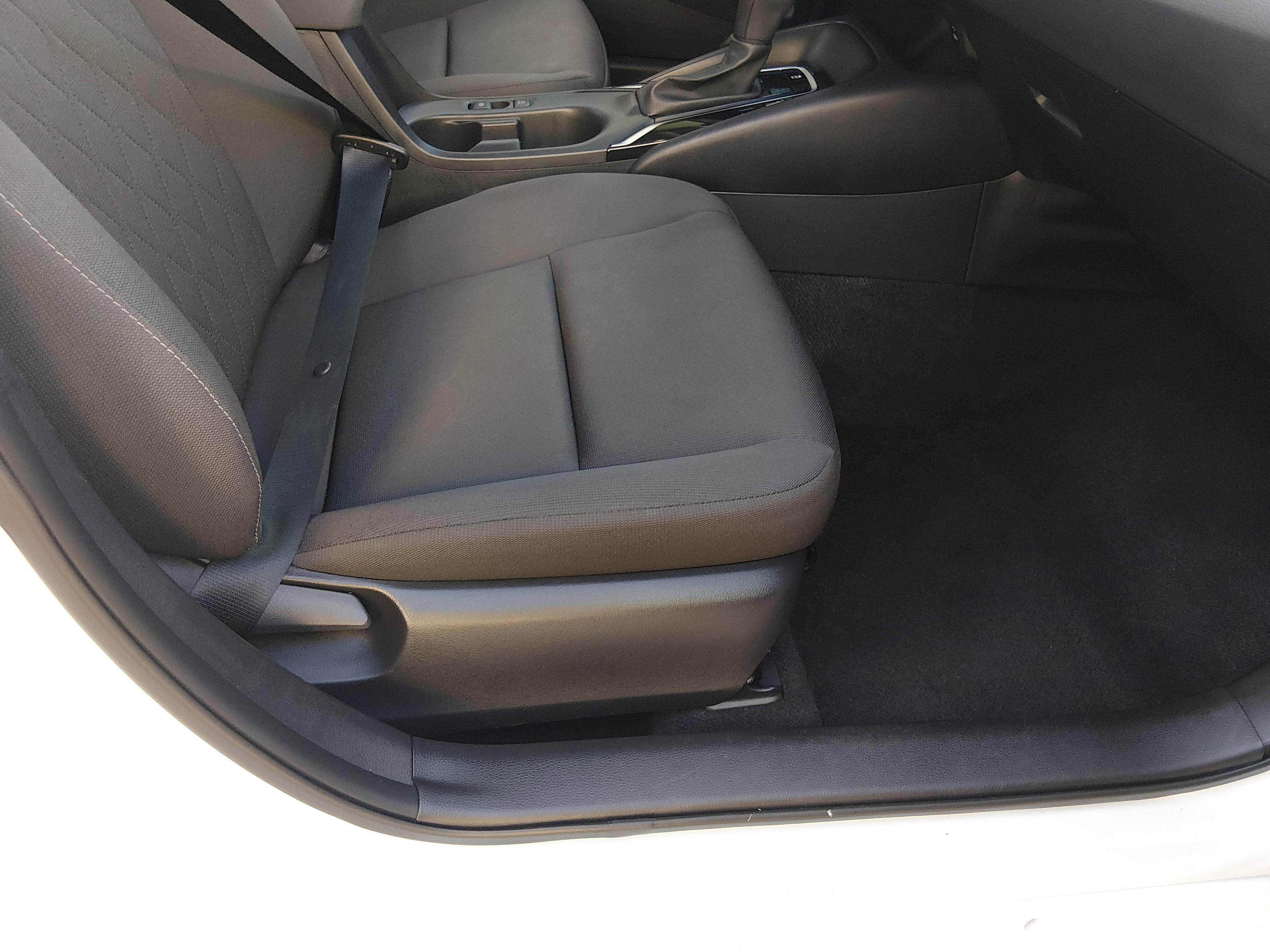 Toyota Corolla Le Cvt - Thumbnail 18