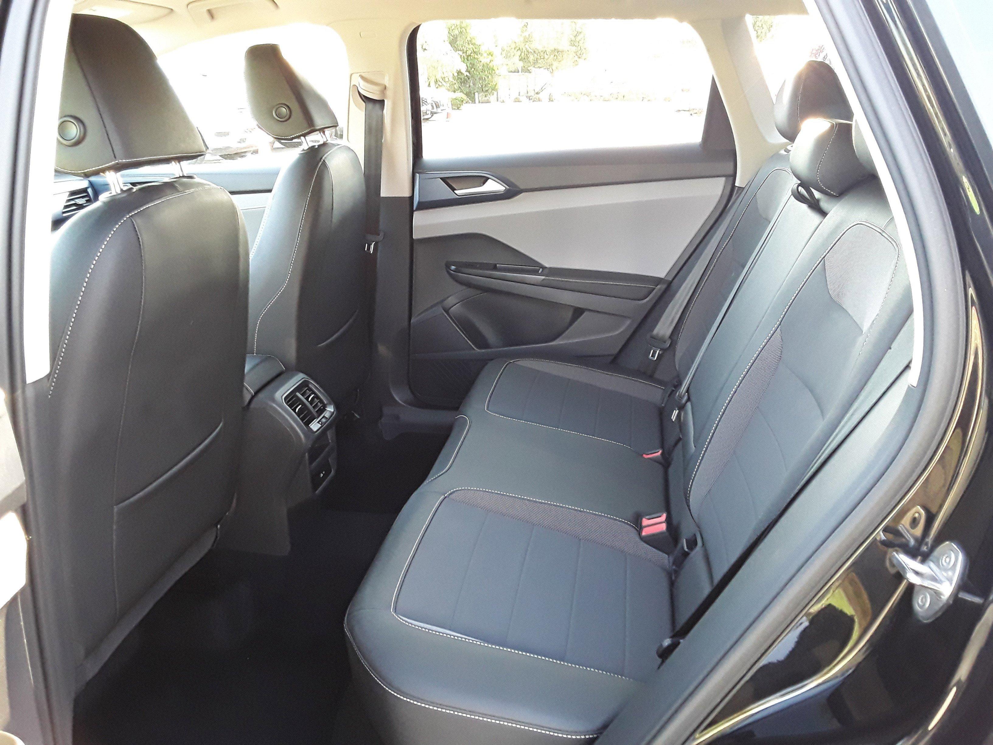 Volkswagen Taos Se Fwd - Thumbnail 12