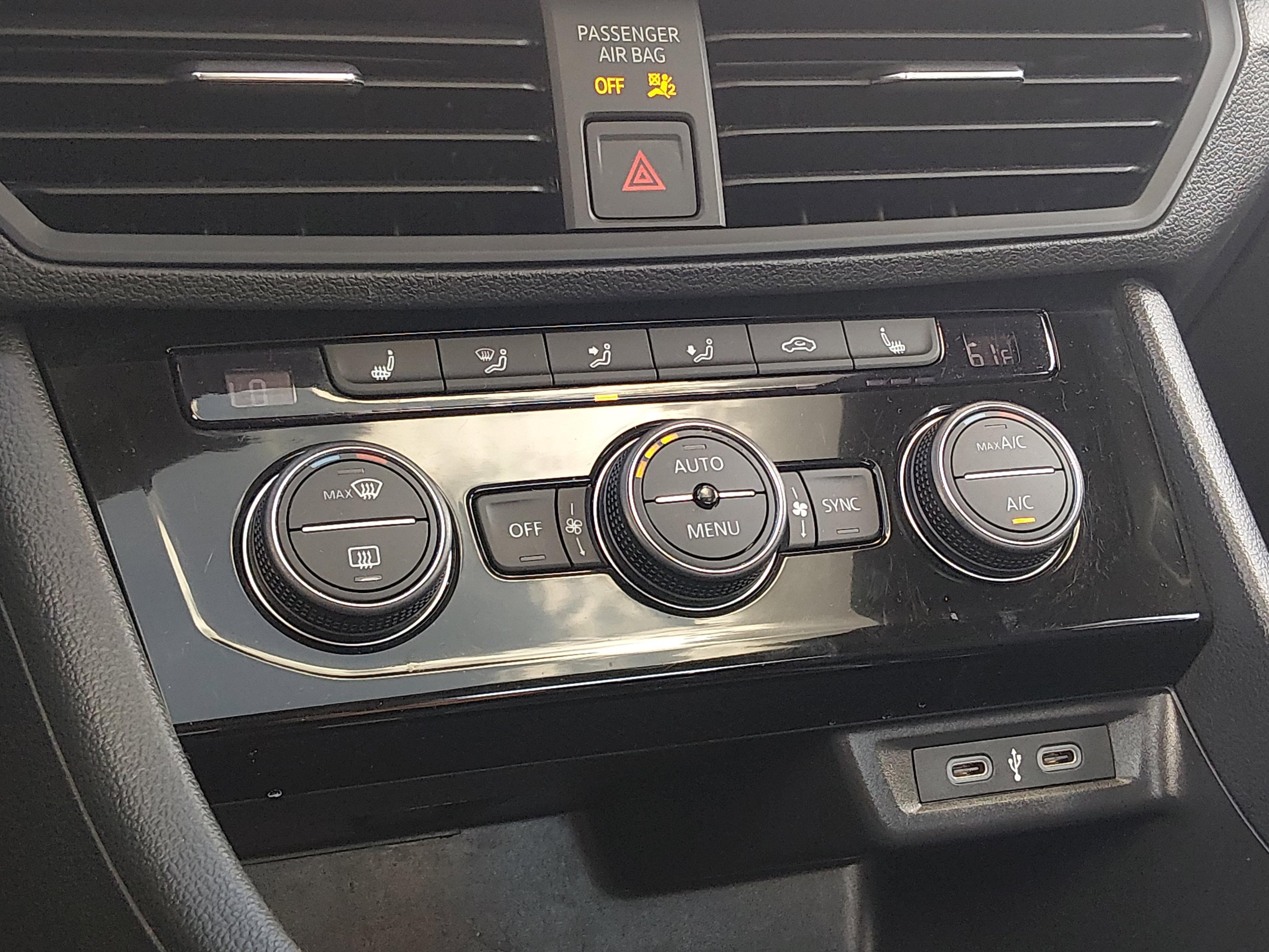 Volkswagen Jetta Se Auto - Thumbnail 18