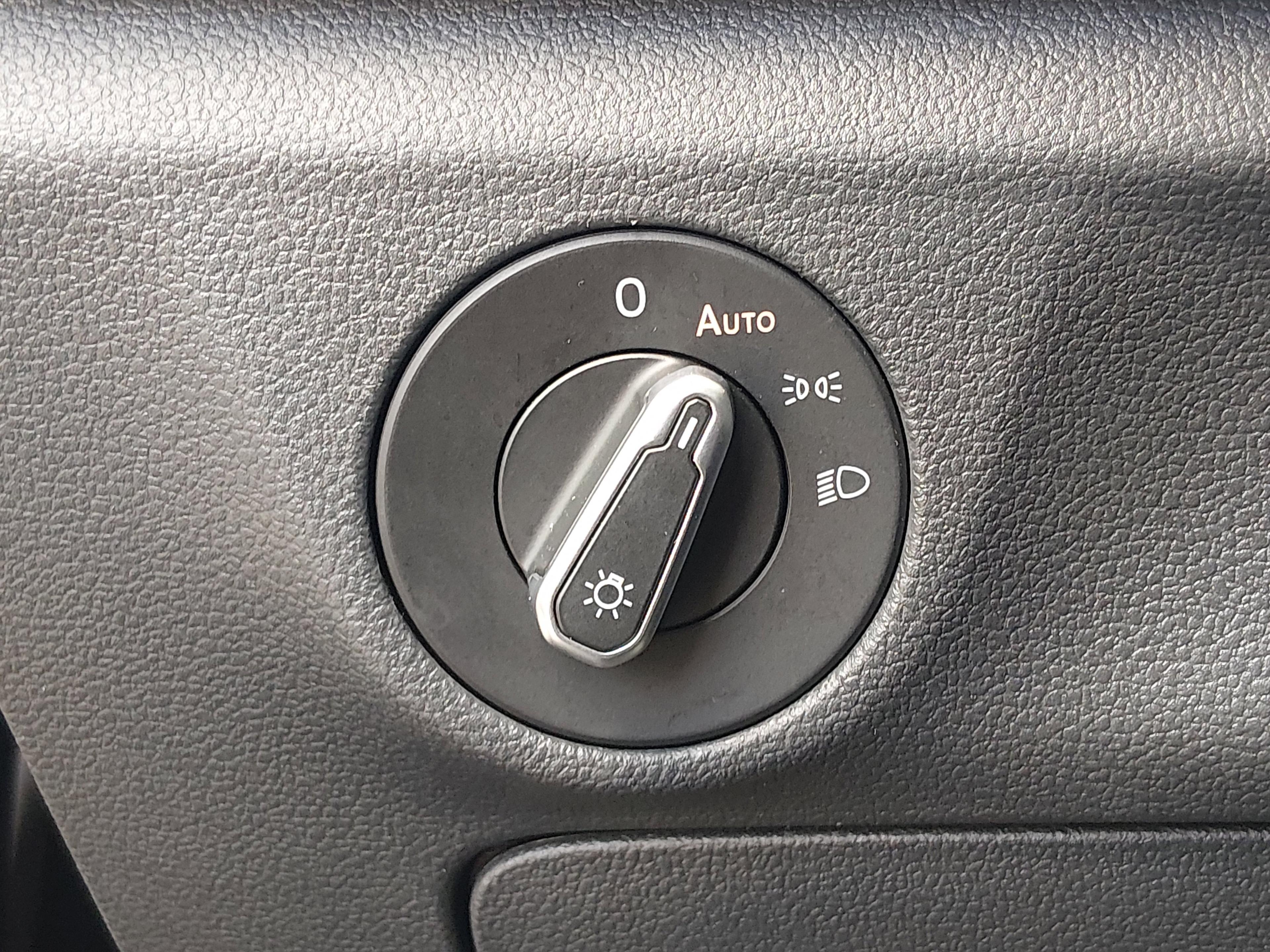 Volkswagen Jetta Se Auto - Thumbnail 13