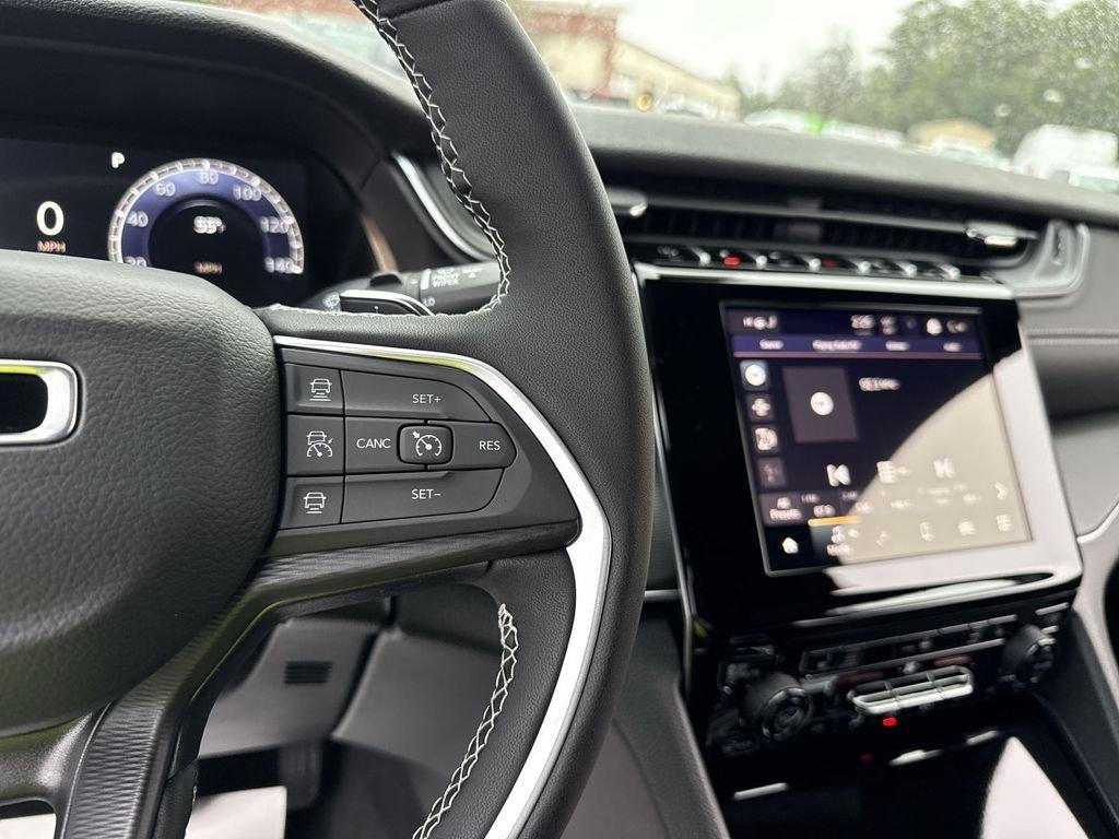 Jeep Grand Cherokee Altitude 4X4 - Thumbnail 16