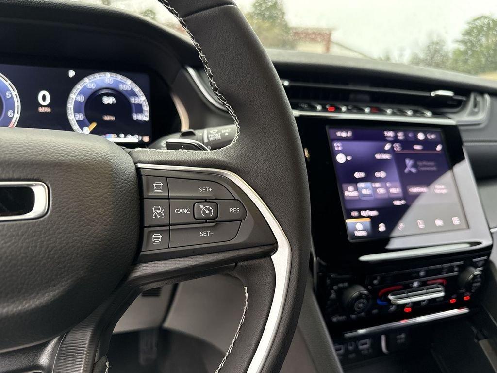 Jeep Grand Cherokee Altitude 4X4 - Thumbnail 16