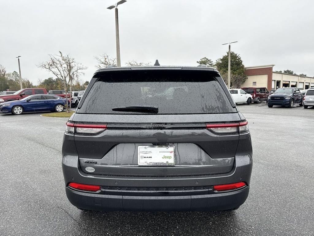 Jeep Grand Cherokee Altitude 4X4 - Thumbnail 5