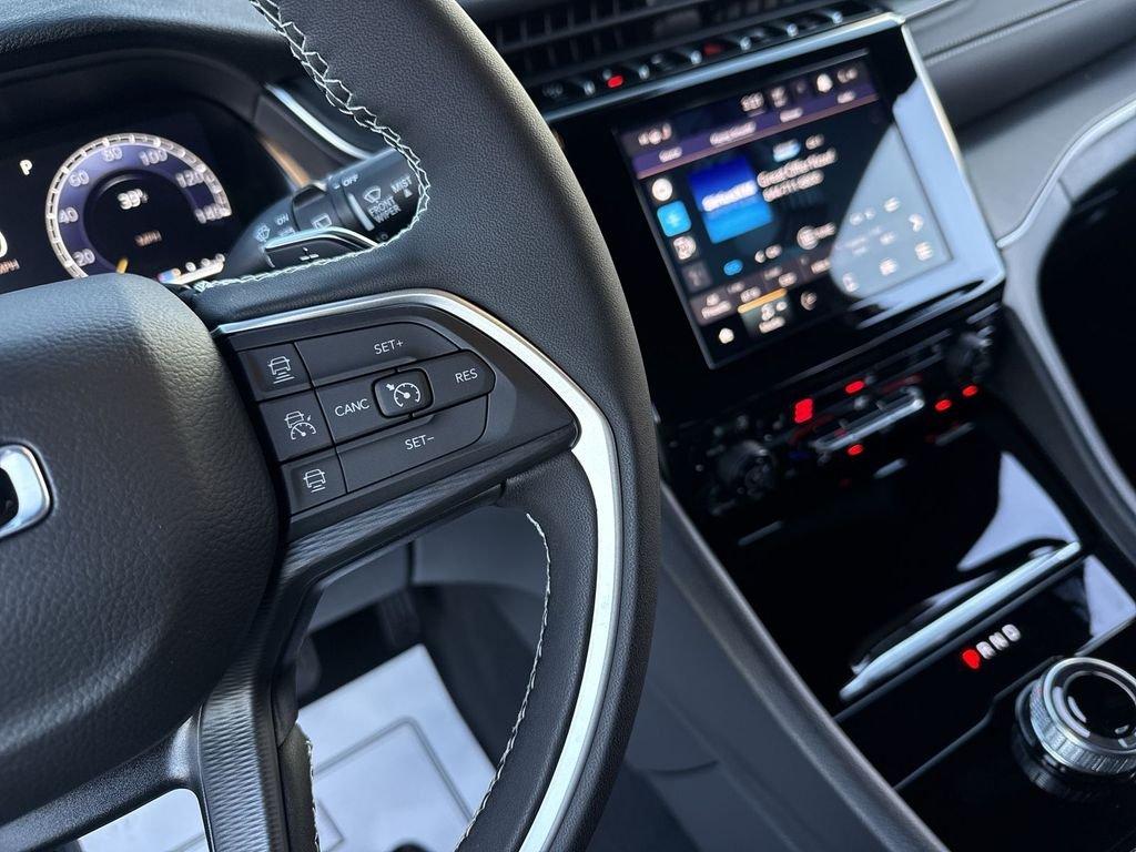 Jeep Grand Cherokee Altitude X 4X4 - Thumbnail 16