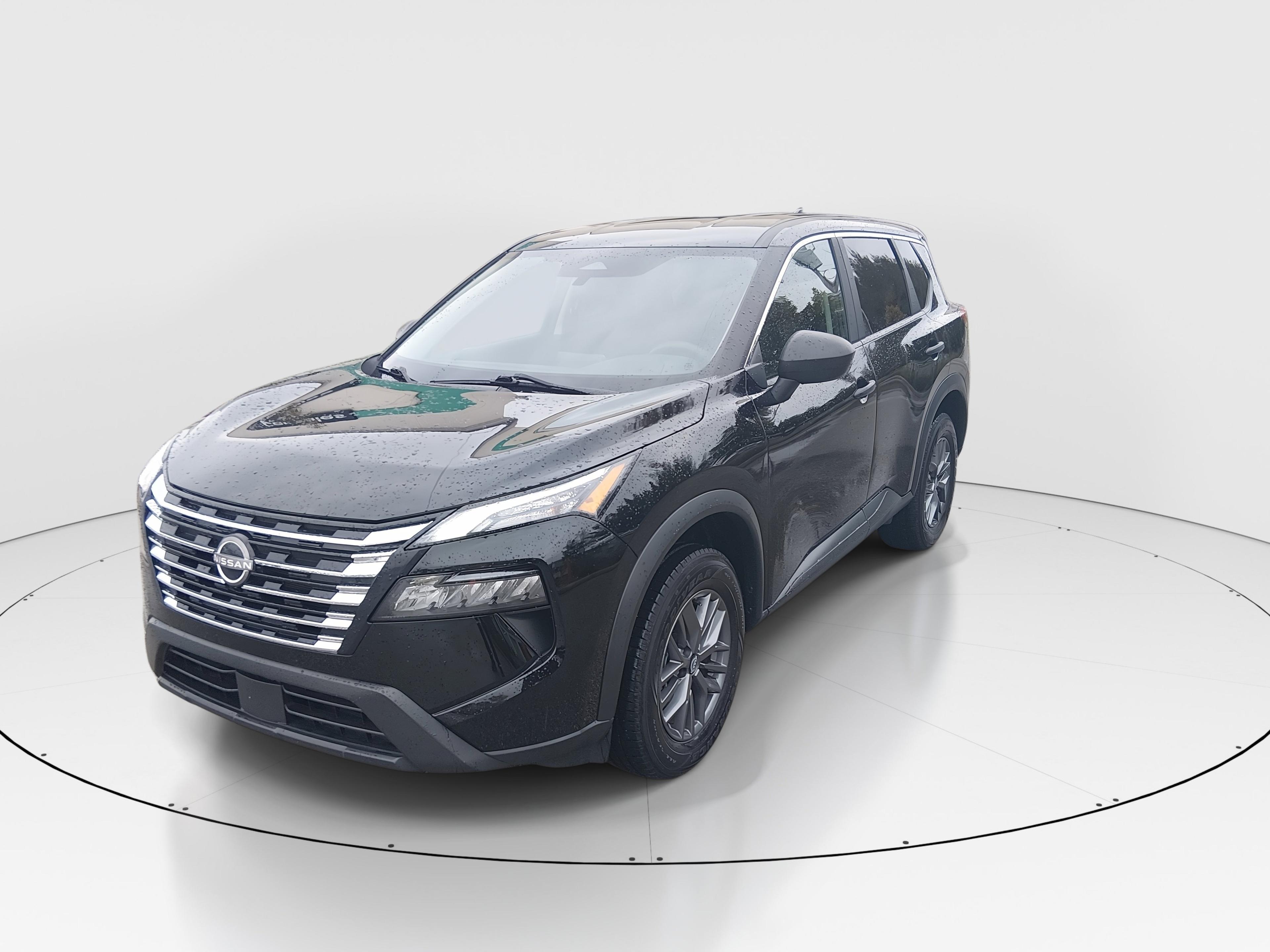 Nissan Rogue Fwd S - Thumbnail 3