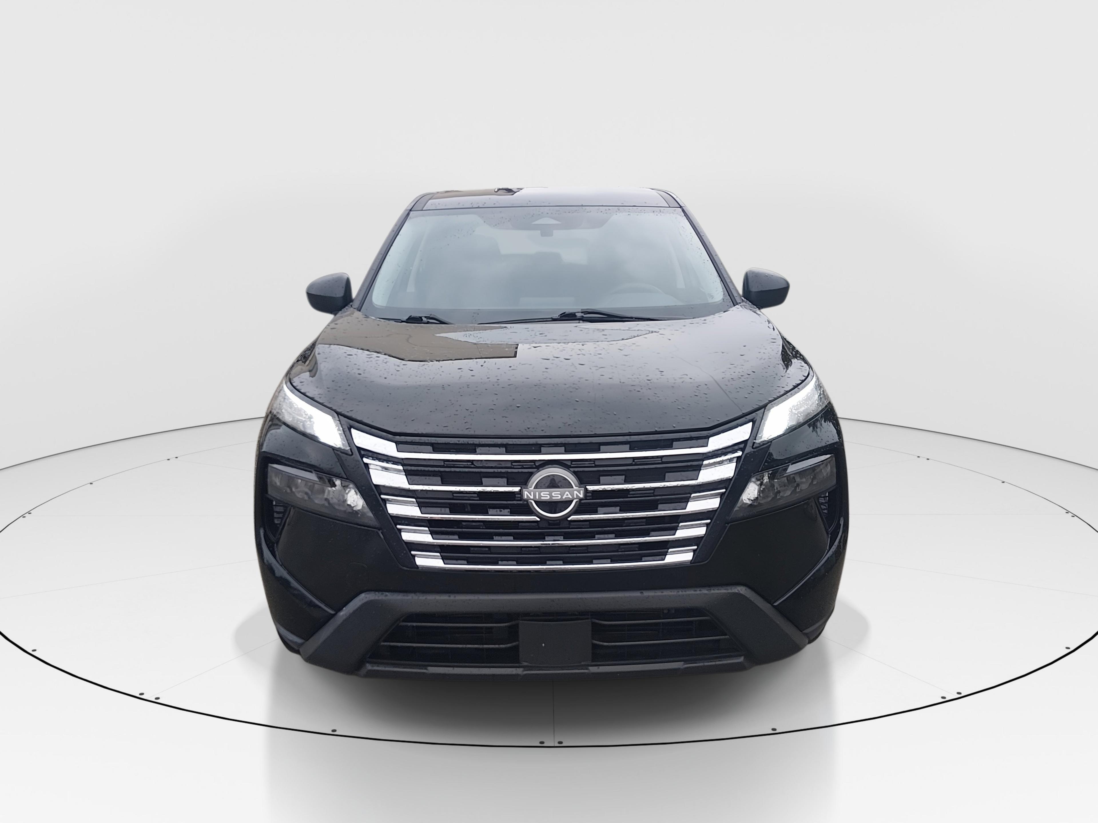 Nissan Rogue Fwd S - Thumbnail 2