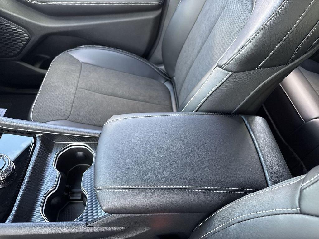 Jeep Grand Cherokee Altitude X 4X4 - Thumbnail 20