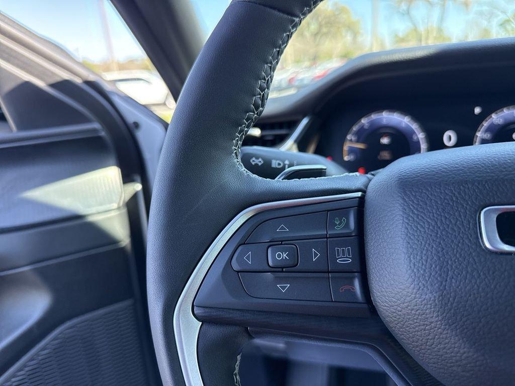 Jeep Grand Cherokee Altitude X - Thumbnail 16