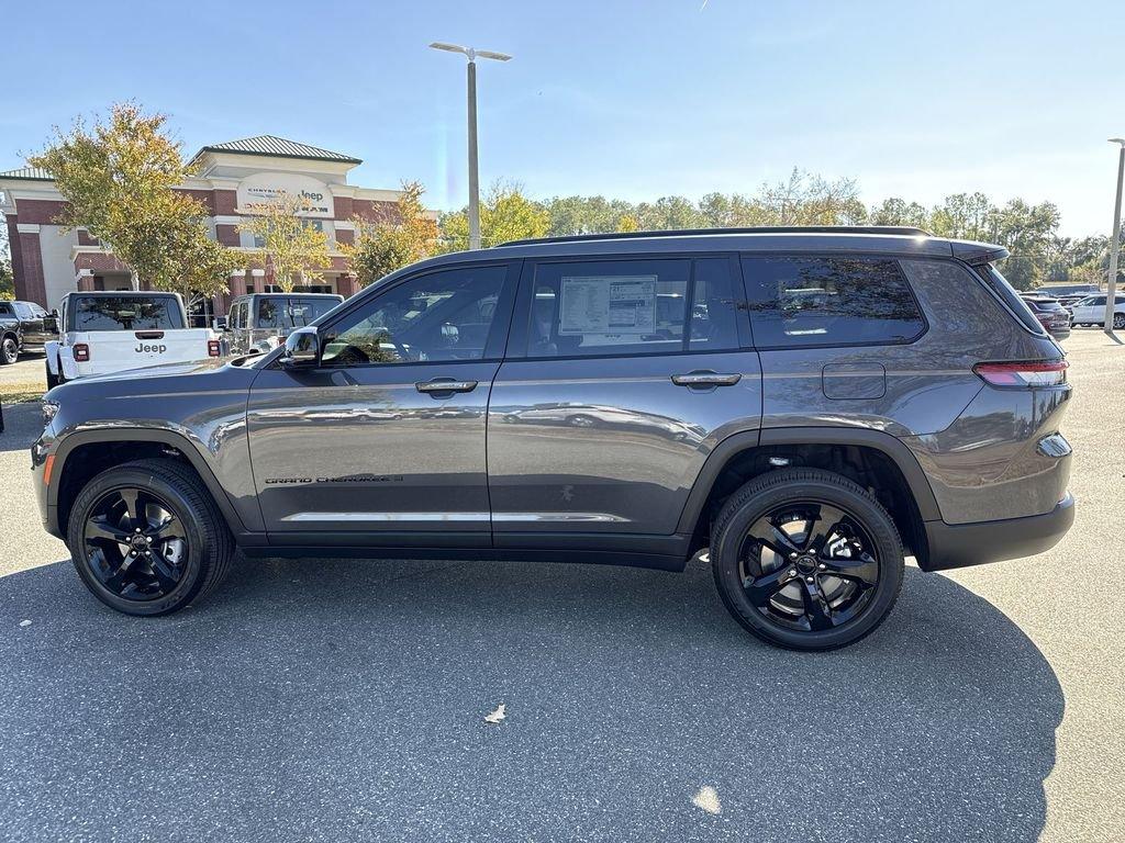 Jeep Grand Cherokee L Altitude X 4X4 - Thumbnail 7