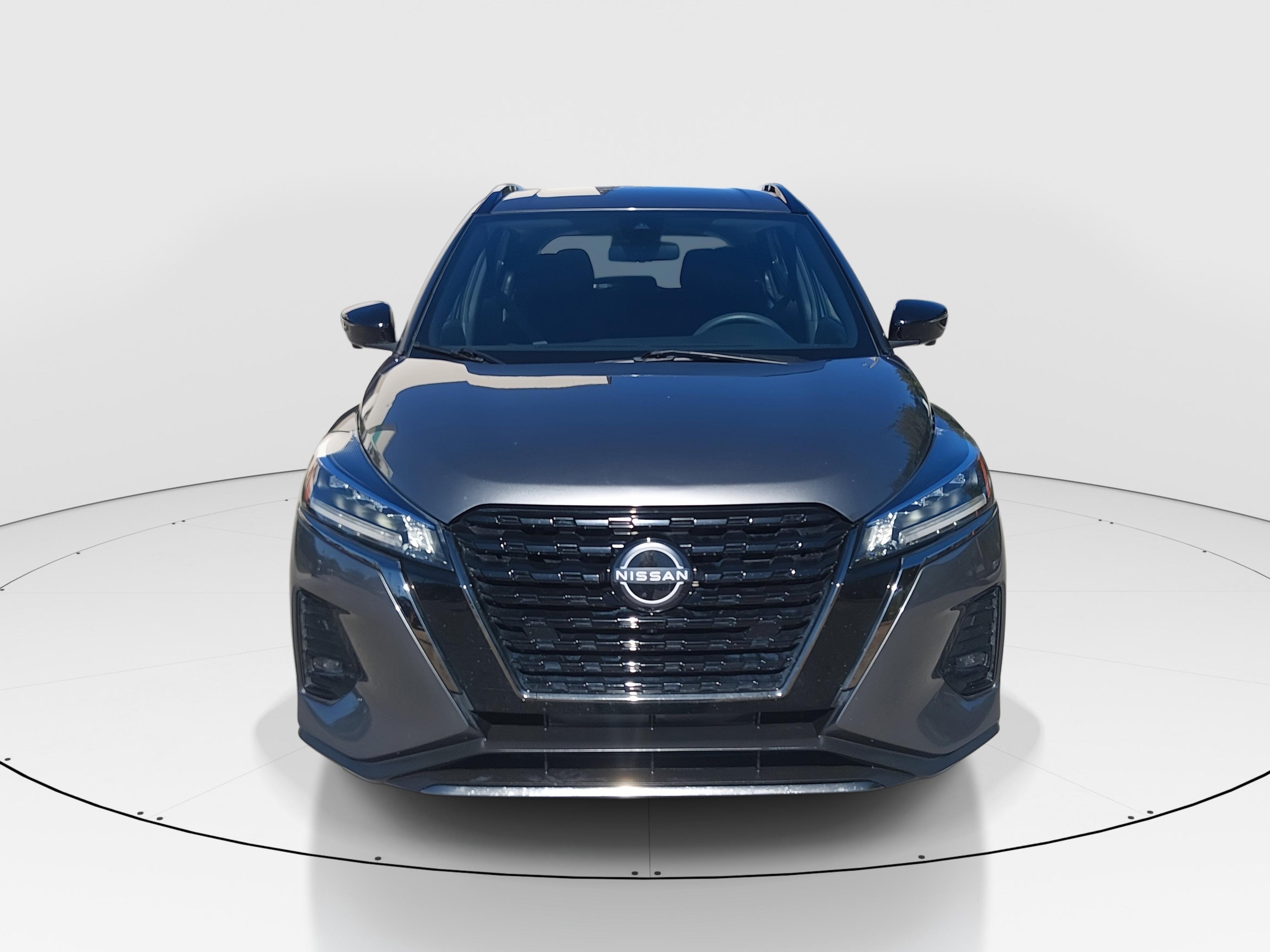 Nissan Kicks Sr Fwd - Thumbnail 2