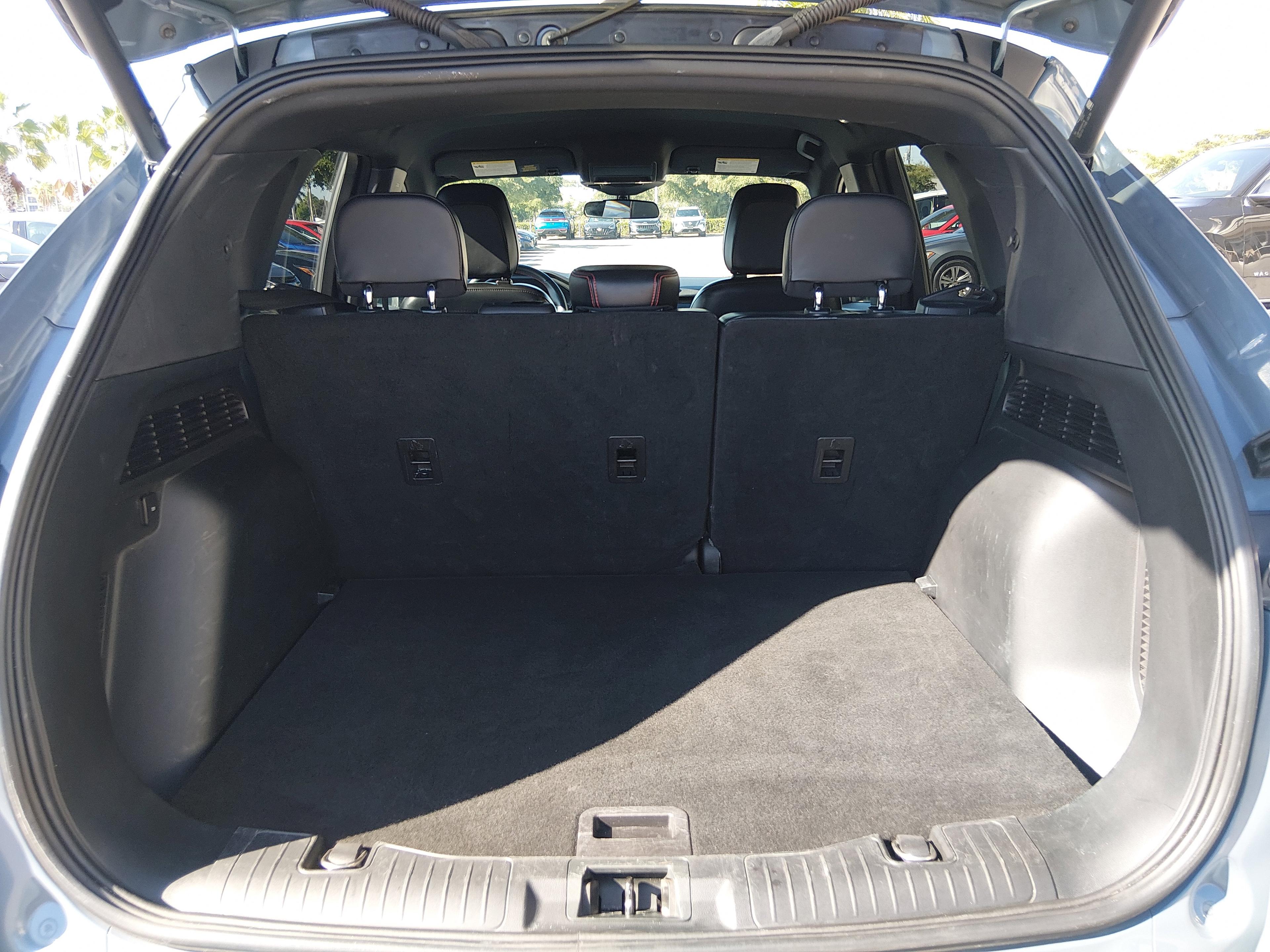 Ford Escape St-Line Fwd - Thumbnail 11