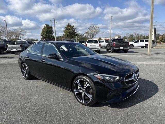 Mercedes-Benz C 300 - View 1