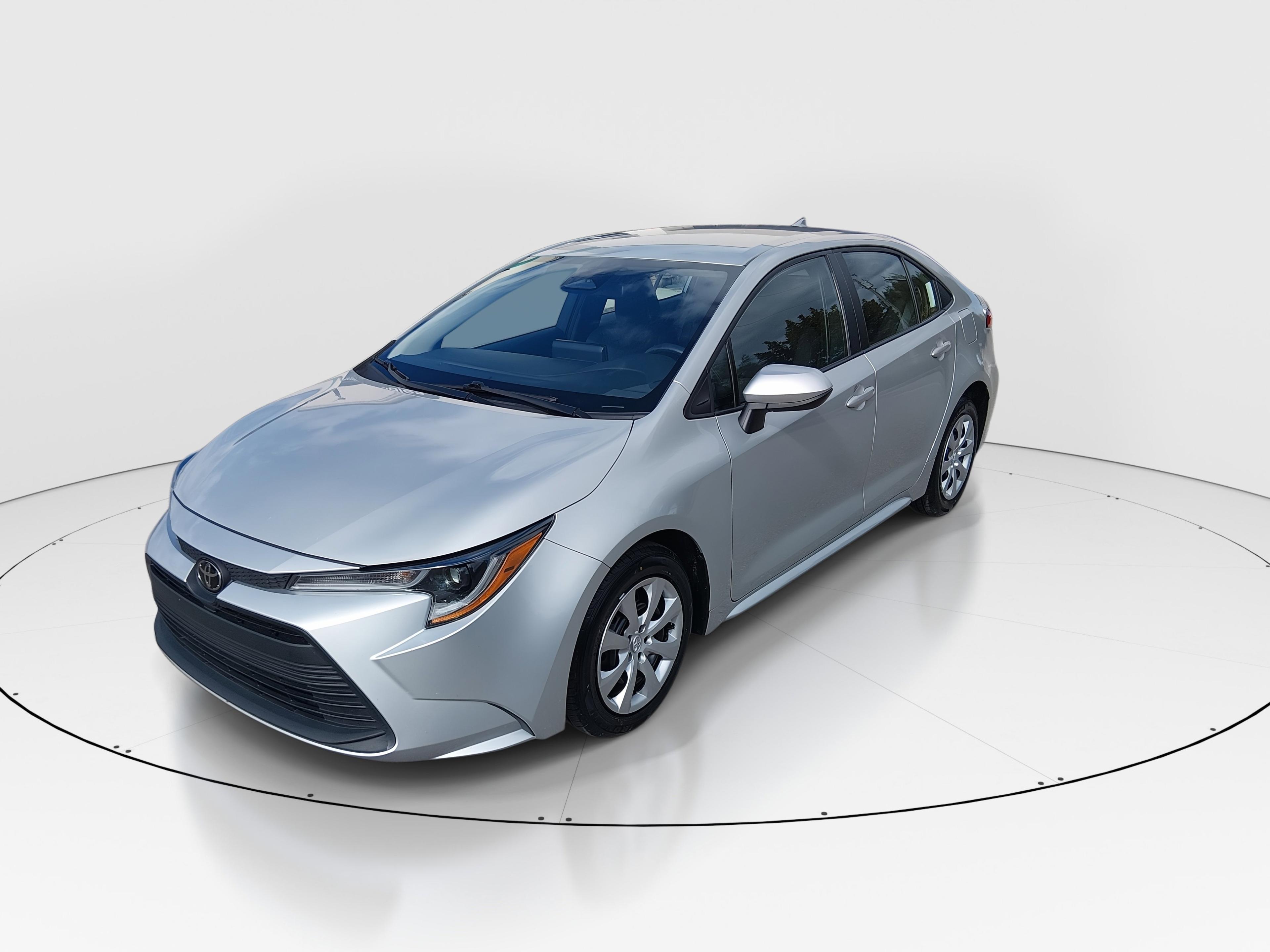 Toyota Corolla Le Cvt - Thumbnail 3