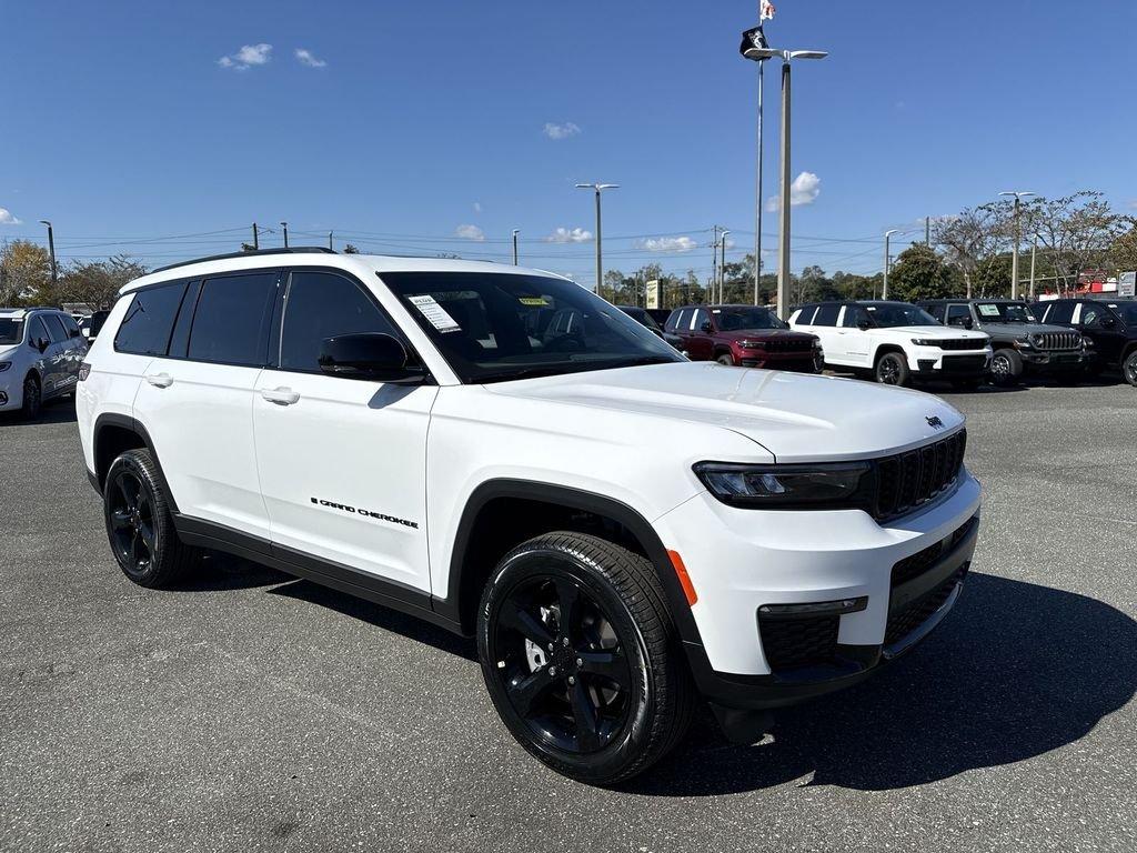 Jeep Grand Cherokee L Limited 4X2 - Thumbnail 2