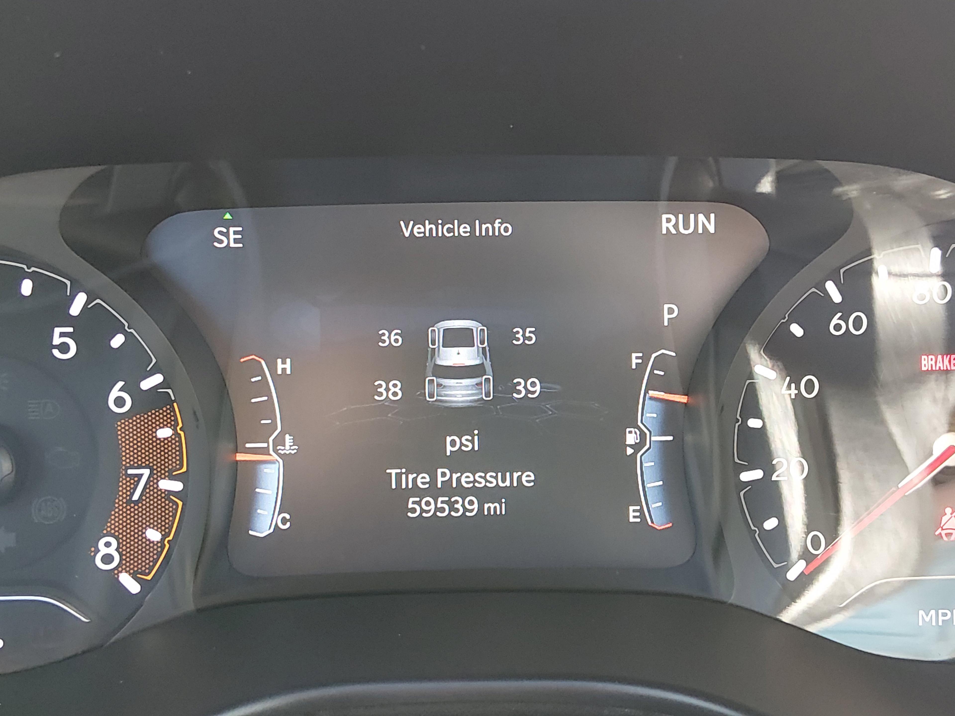 Jeep Compass Latitude 4X4 - Thumbnail 14