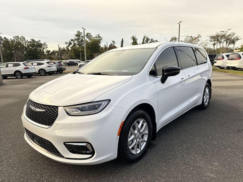 Chrysler Pacifica Select - Thumbnail 8