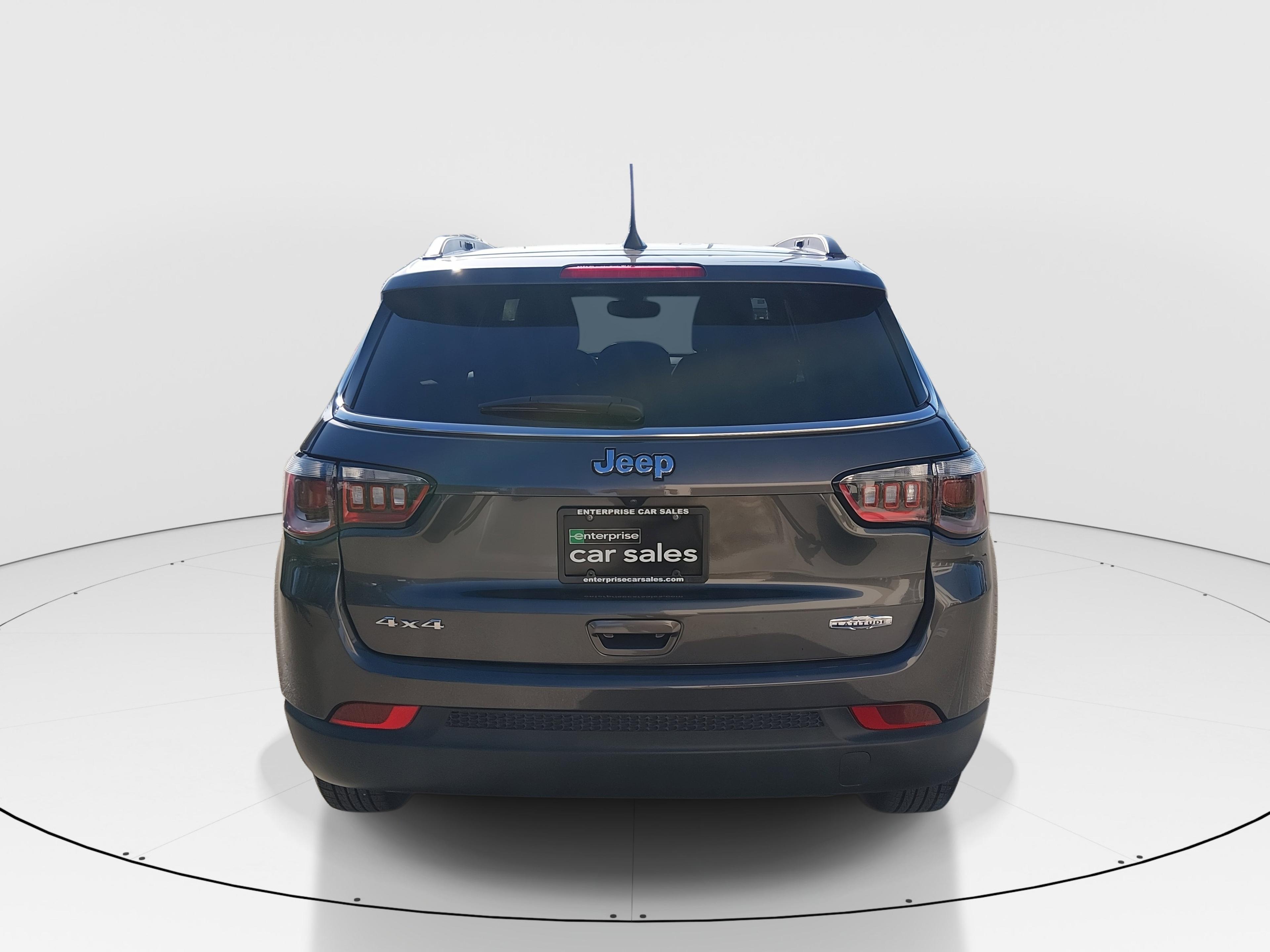 Jeep Compass Latitude 4X4 - Thumbnail 6