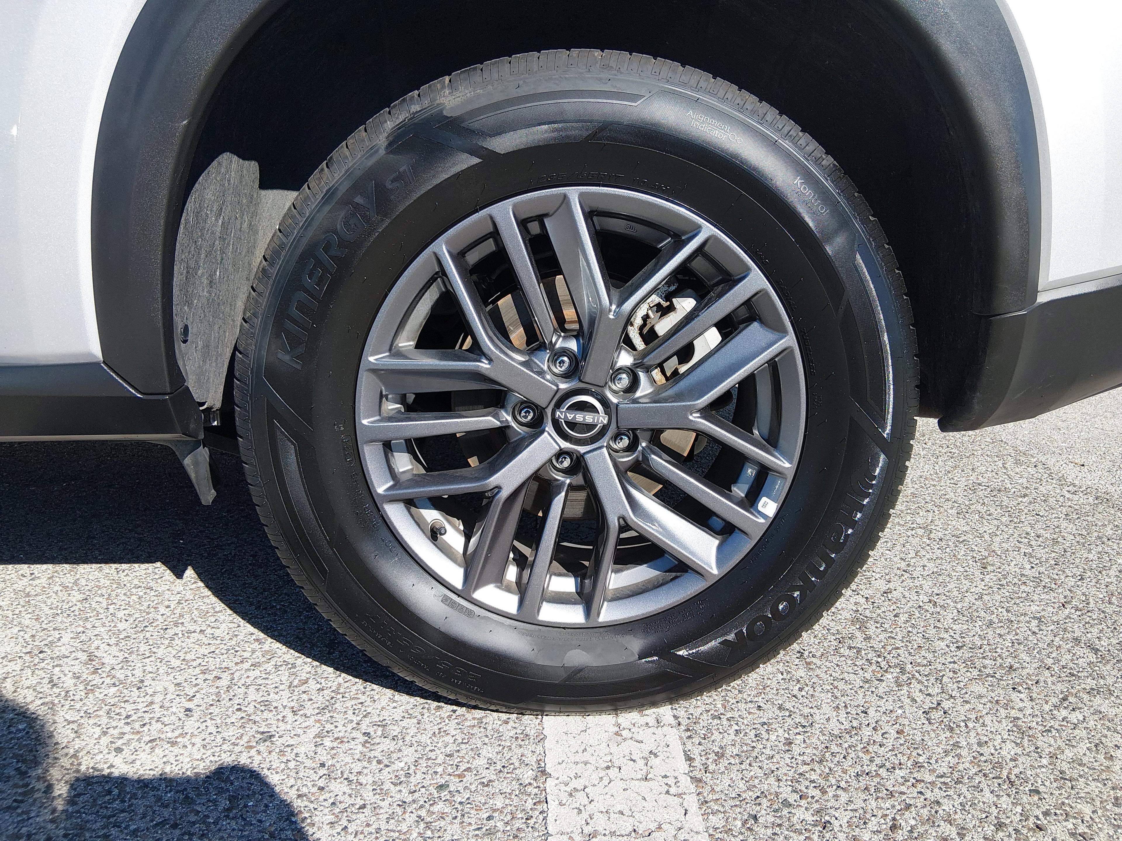 Nissan Rogue Awd S - Thumbnail 10