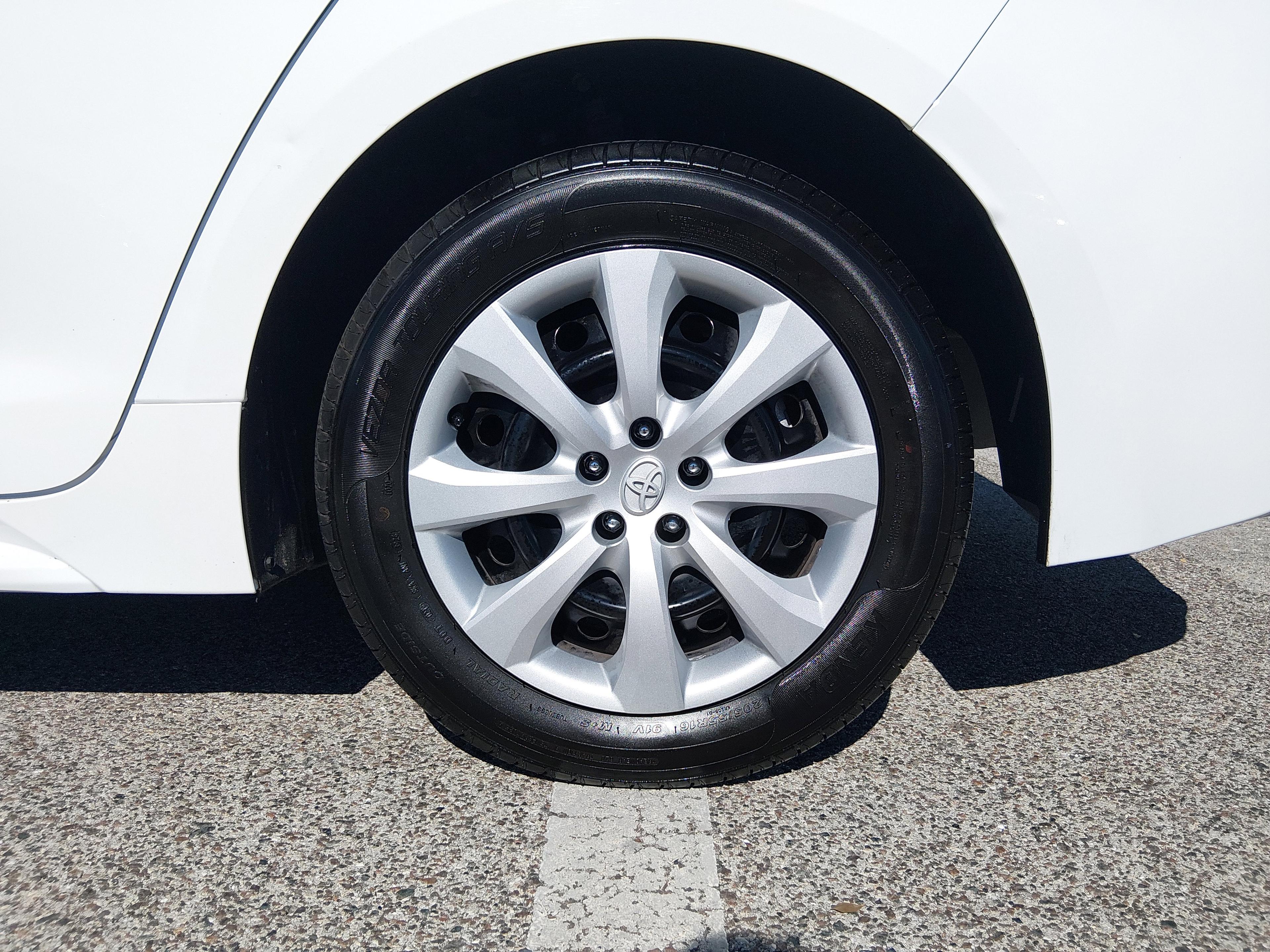 Toyota Corolla Le Cvt - Thumbnail 10