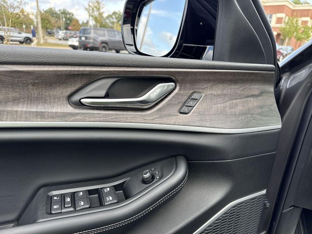 Jeep Grand Cherokee L Limited 4X2 - Thumbnail 13