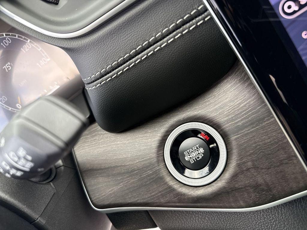 Jeep Grand Cherokee L Limited 4X2 - Thumbnail 20