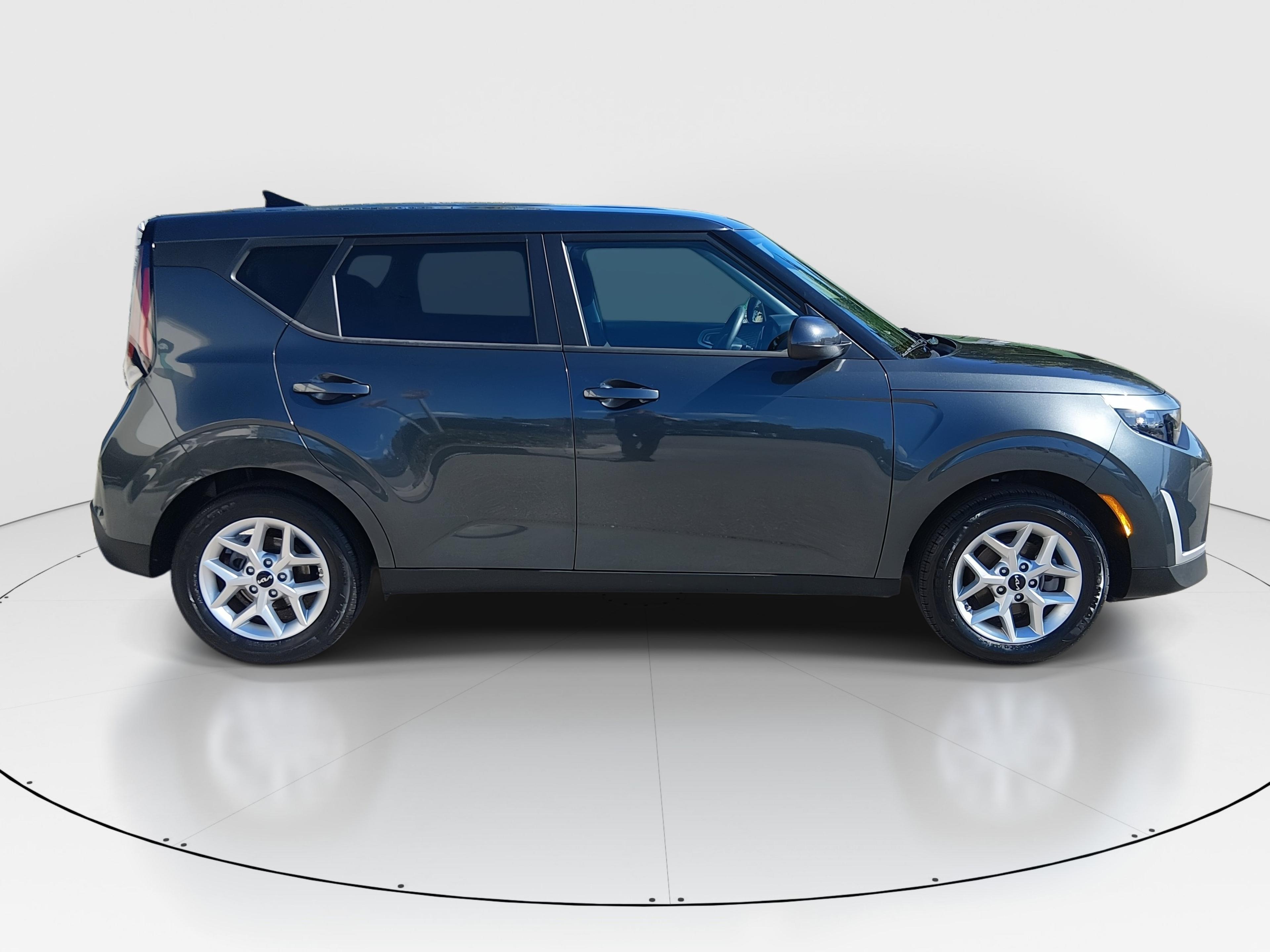 Kia Soul Lx Fwd - Thumbnail 8