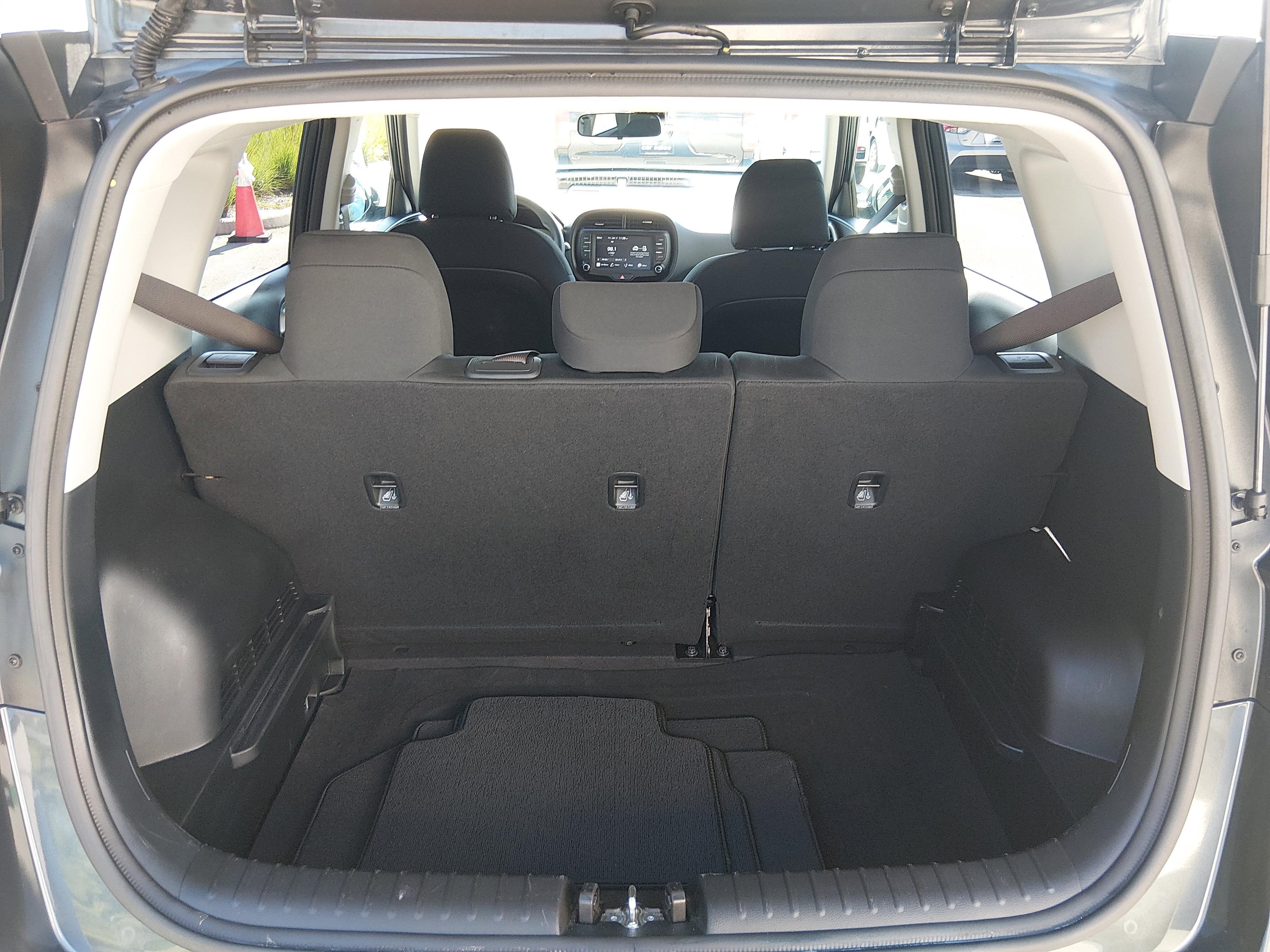 Kia Soul Lx Fwd - Thumbnail 11