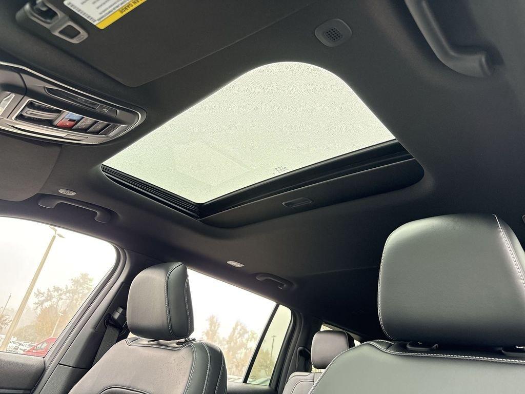 Jeep Grand Cherokee L Altitude X 4X4 - Thumbnail 18