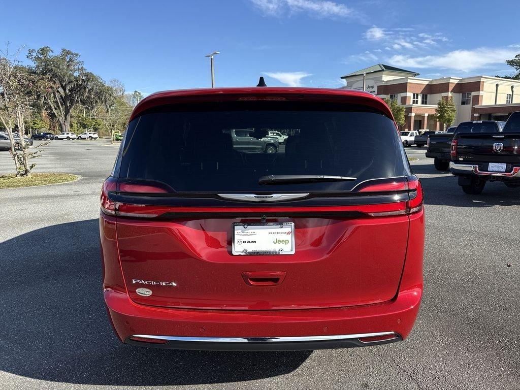 Chrysler Pacifica Select - Thumbnail 5